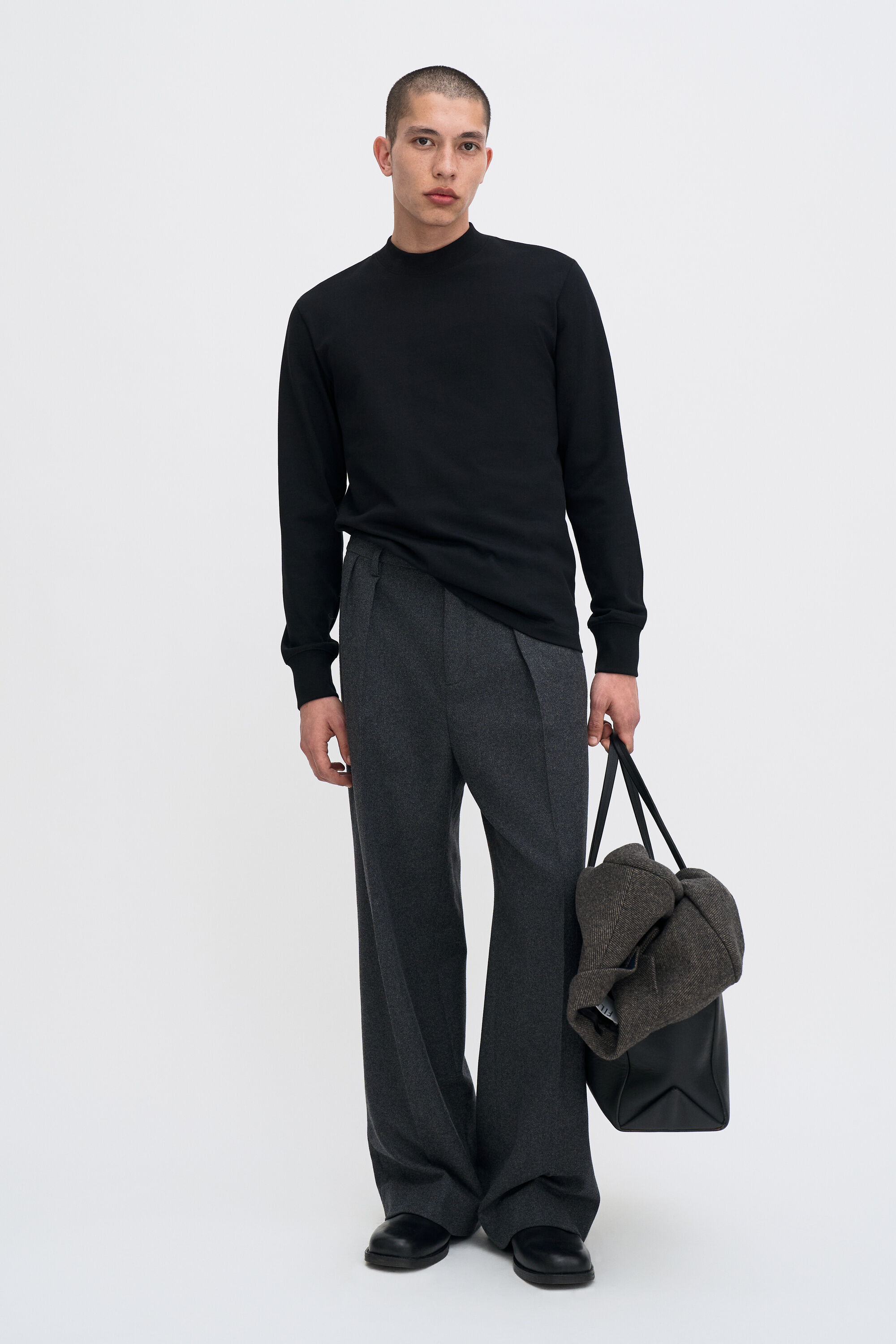 Heavy Cotton Mock Neck Shirt - Black | FILIPPA K