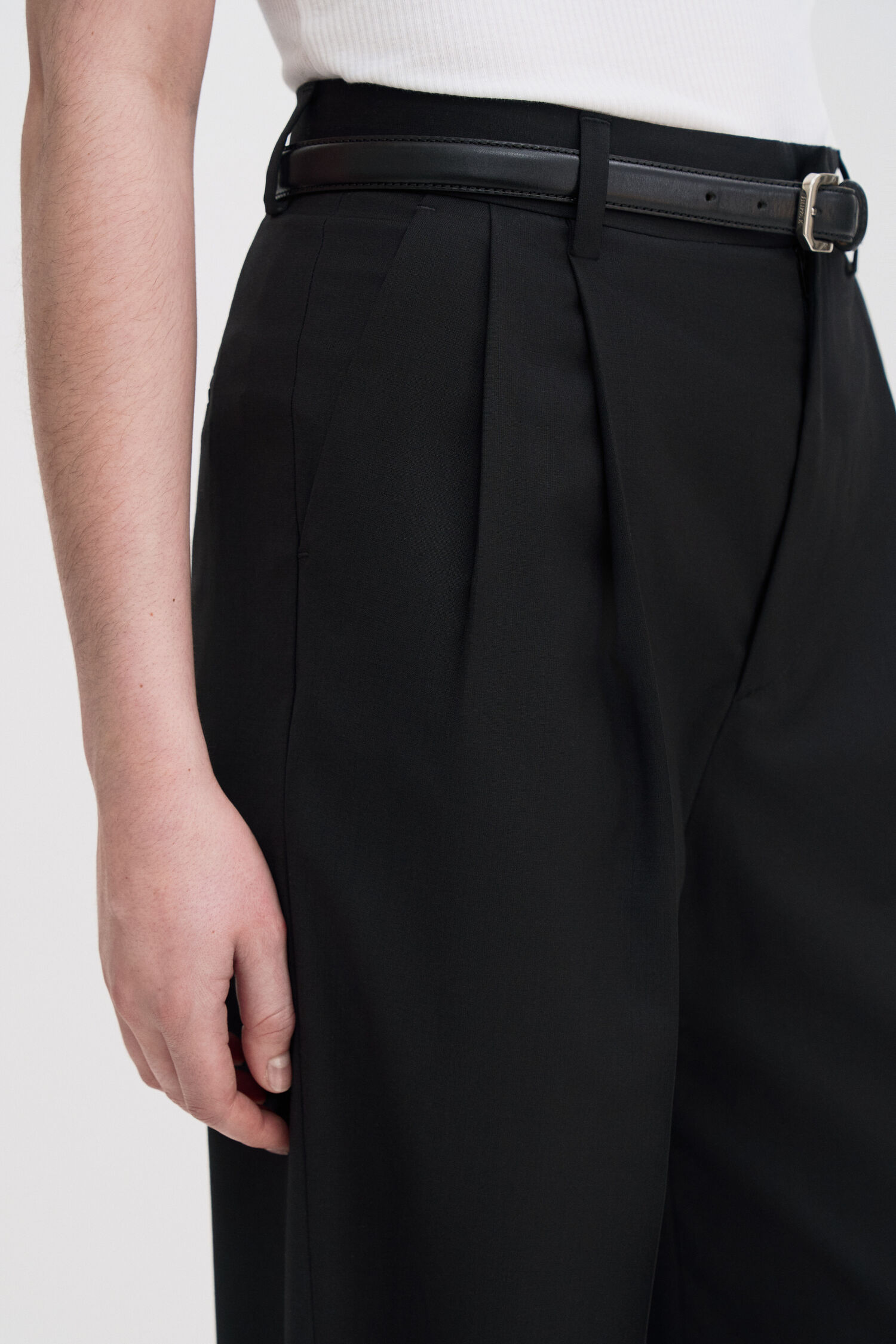 Darcey Cool Wool Trouser