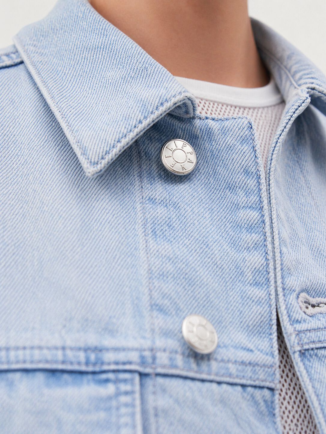 Classic Denim Jacket - Light Blue | FILIPPA K
