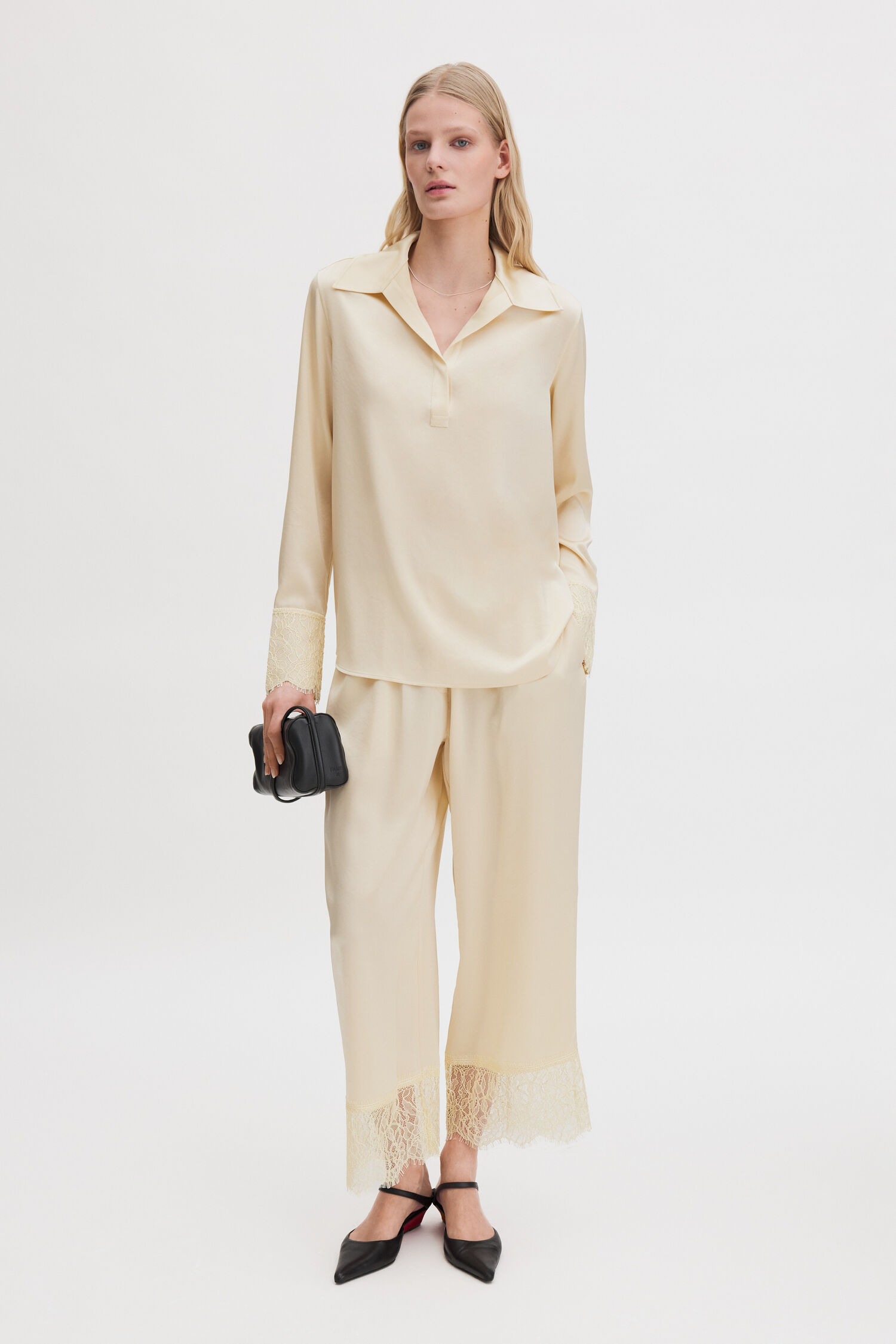 Lace Cuff Detail Blouse