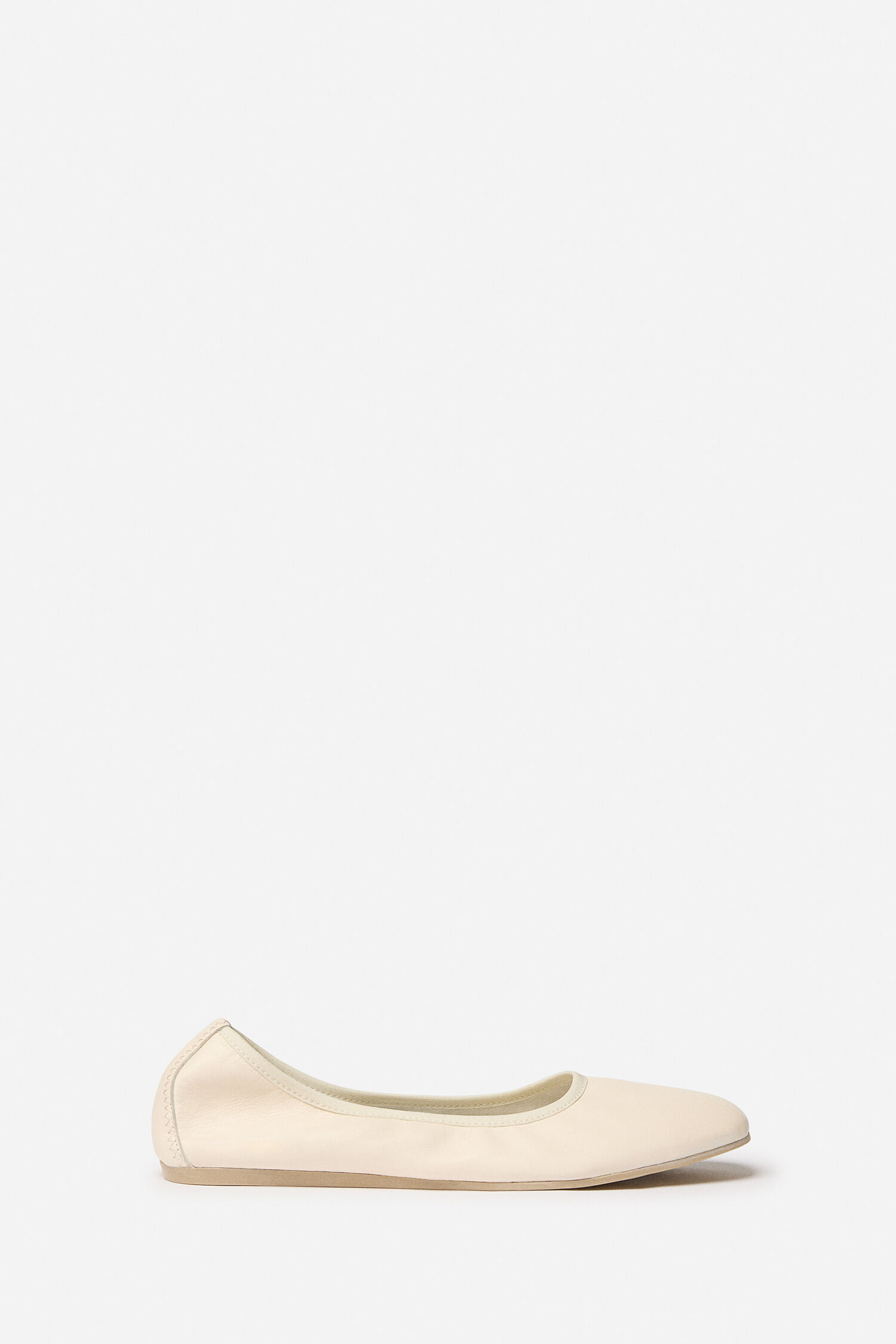 FILIPPA K デッキシューズ　40 FILIPPA K デッキシューズ 40の通販はau PAY マーケット - 輸入雑貨の