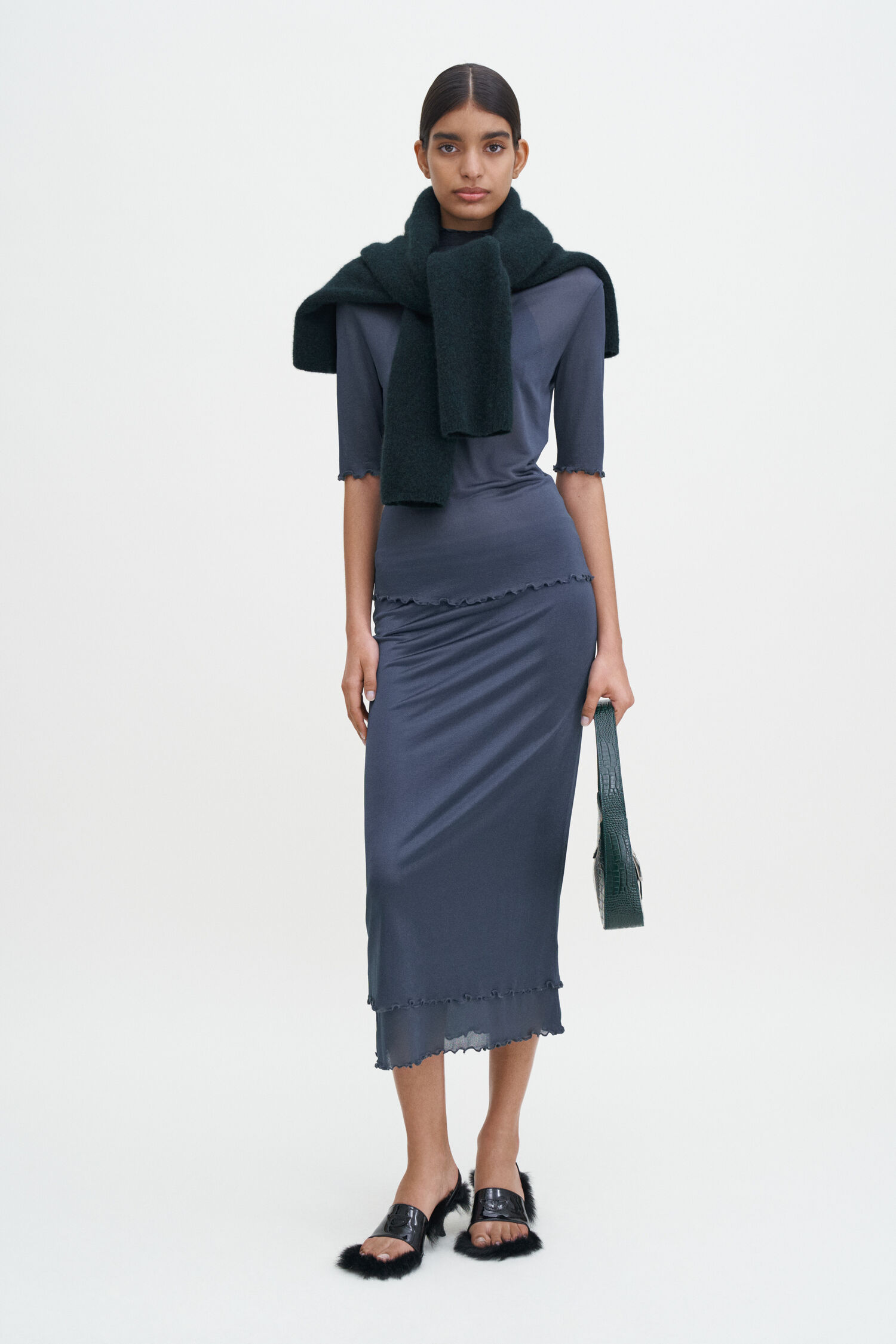 Layered Frill Crepe Skirt