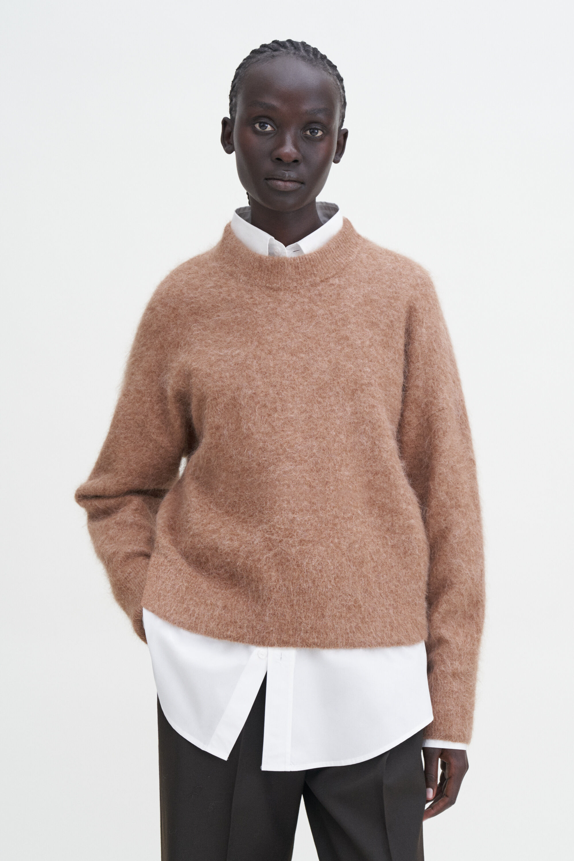 Fluffy sweater online