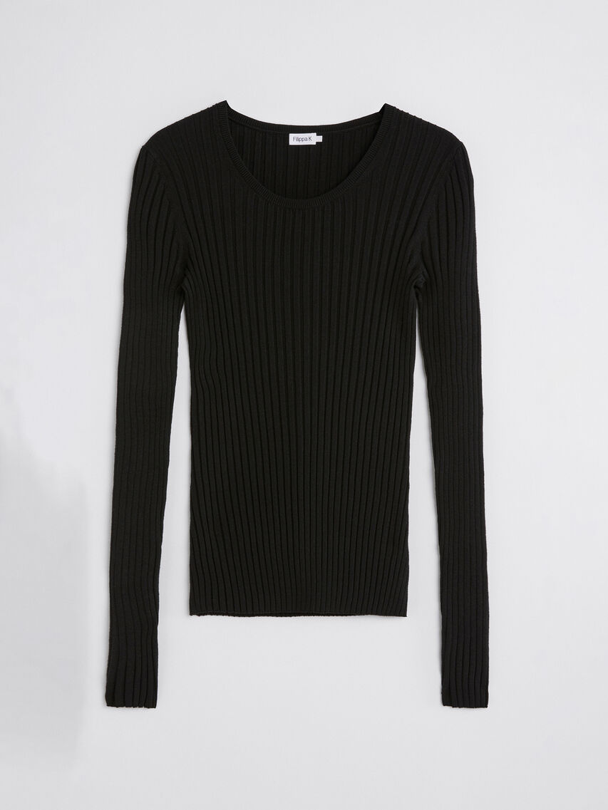 Ariel Top