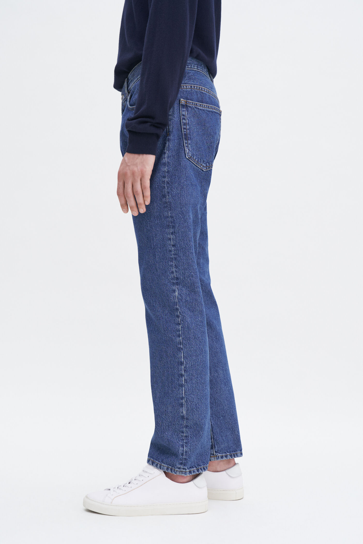 Tapered Cropped Jeans