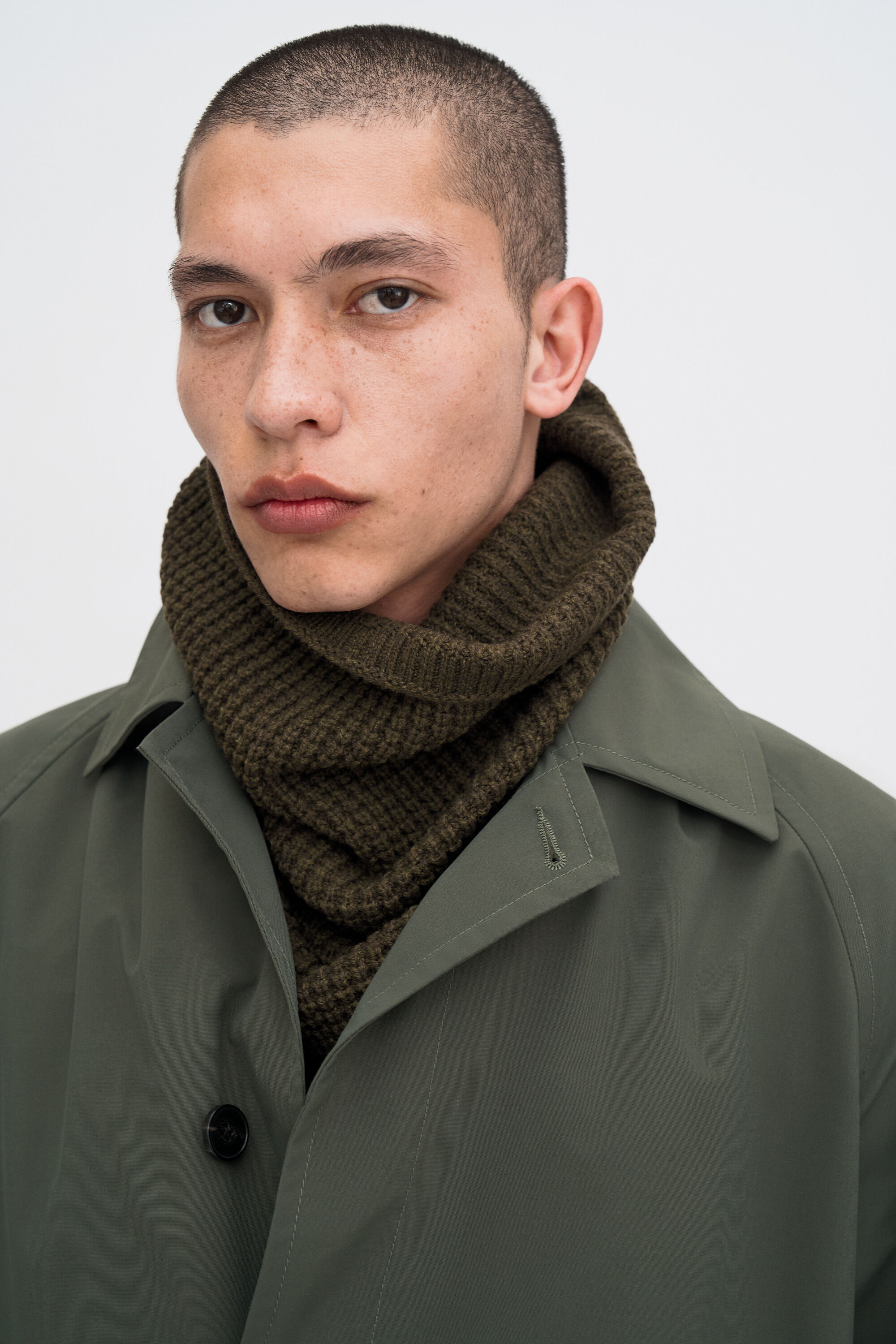 Structured Wool Snood - Moss Green | FILIPPA K