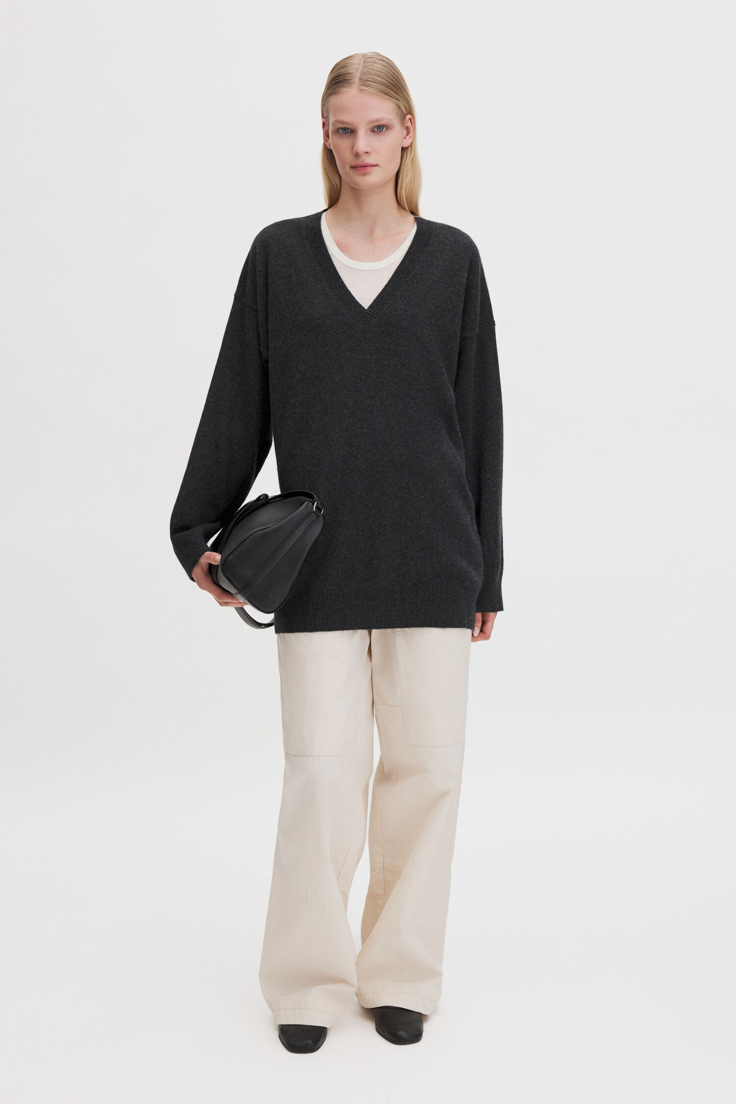 Long V-Neck Cashmere Sweater