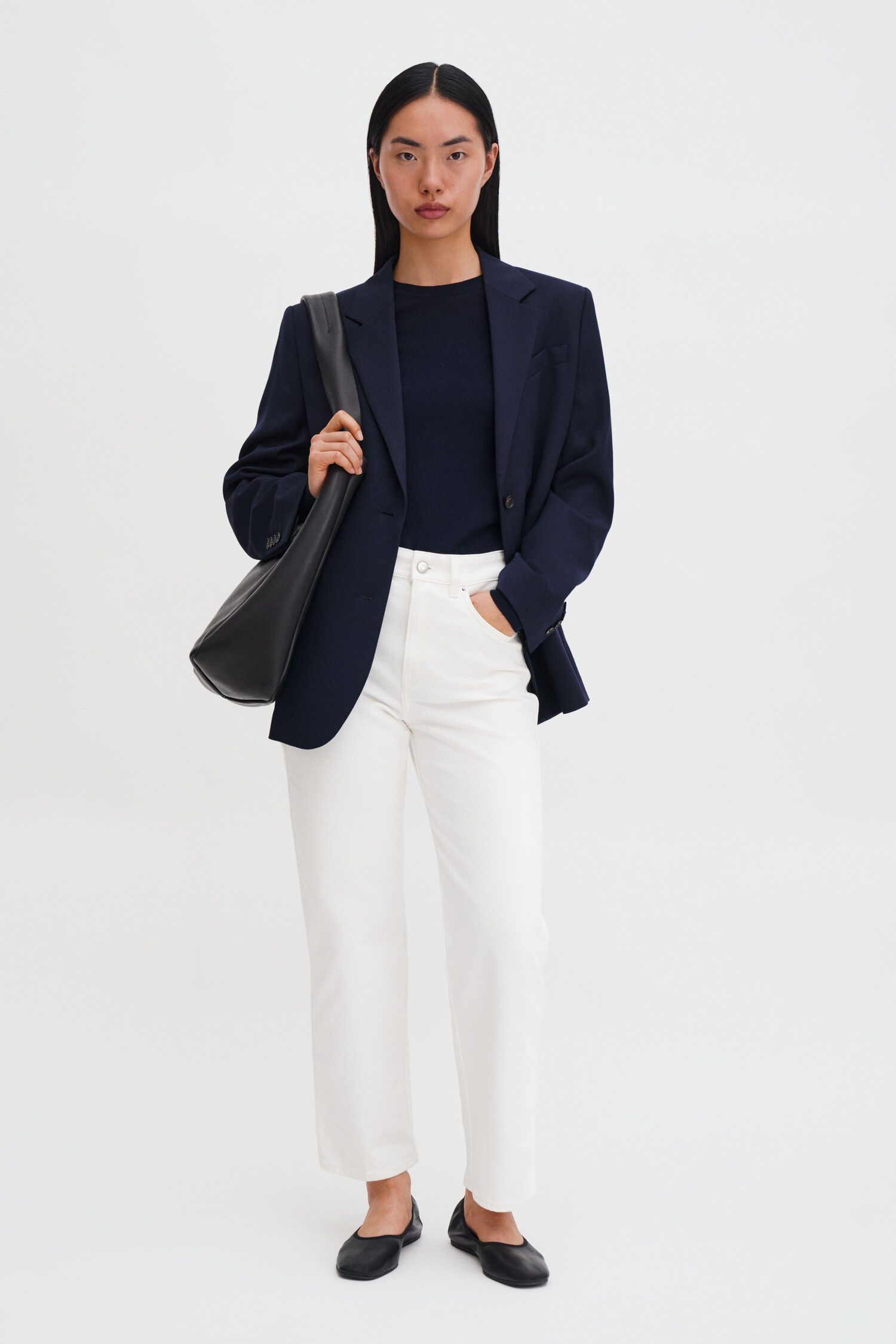 Relaxed High Waisted Jeans