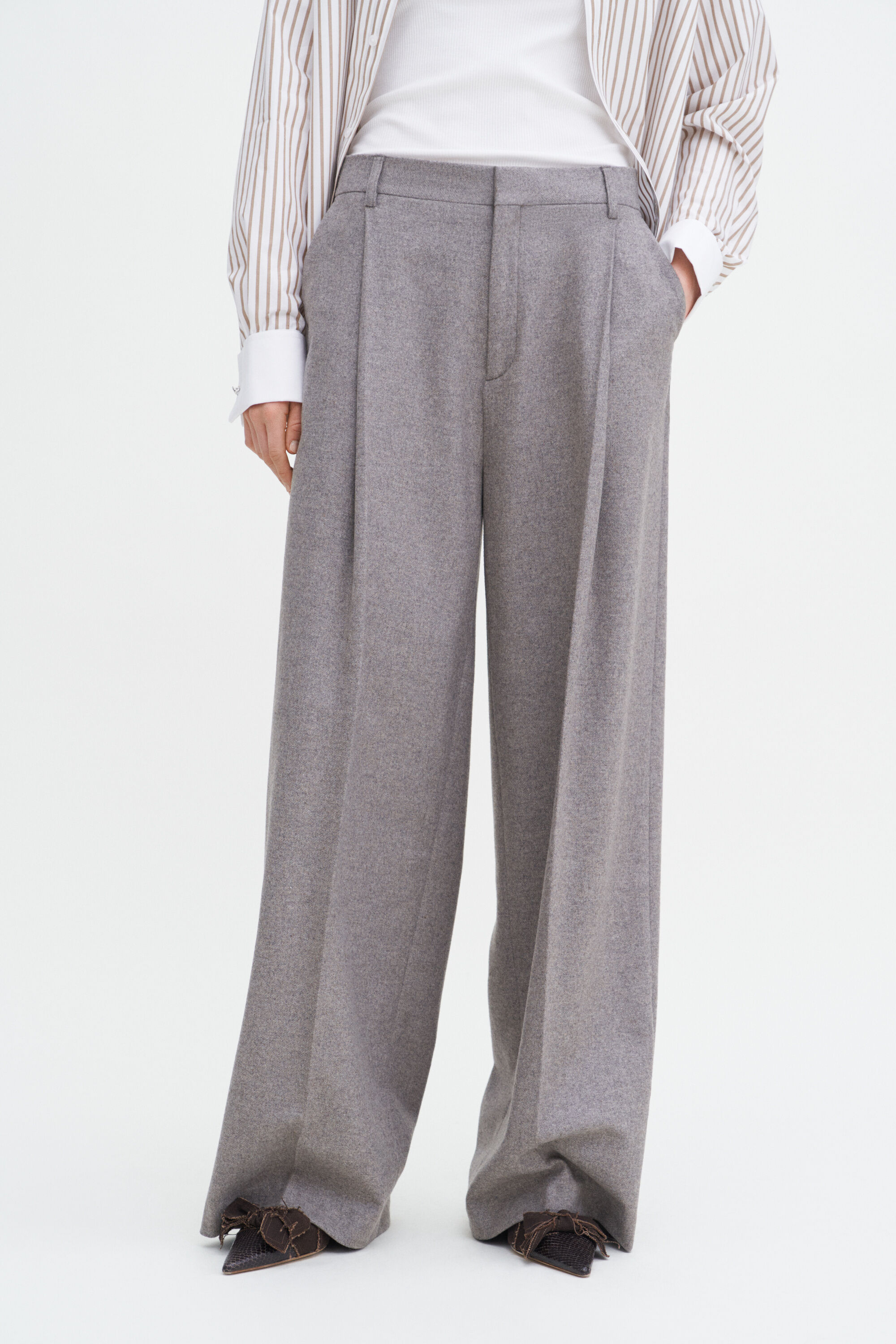 Wide Pleated Flannel Trousers - Driftwood | FILIPPA K
