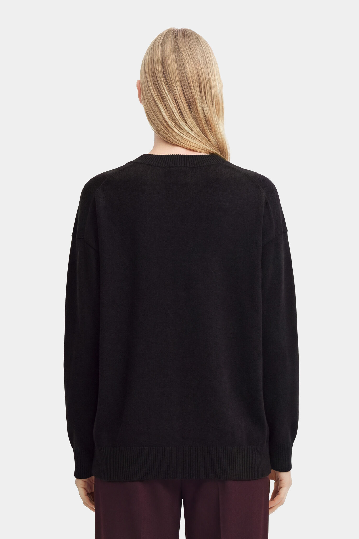 Cashmere V-Neck Sweater
