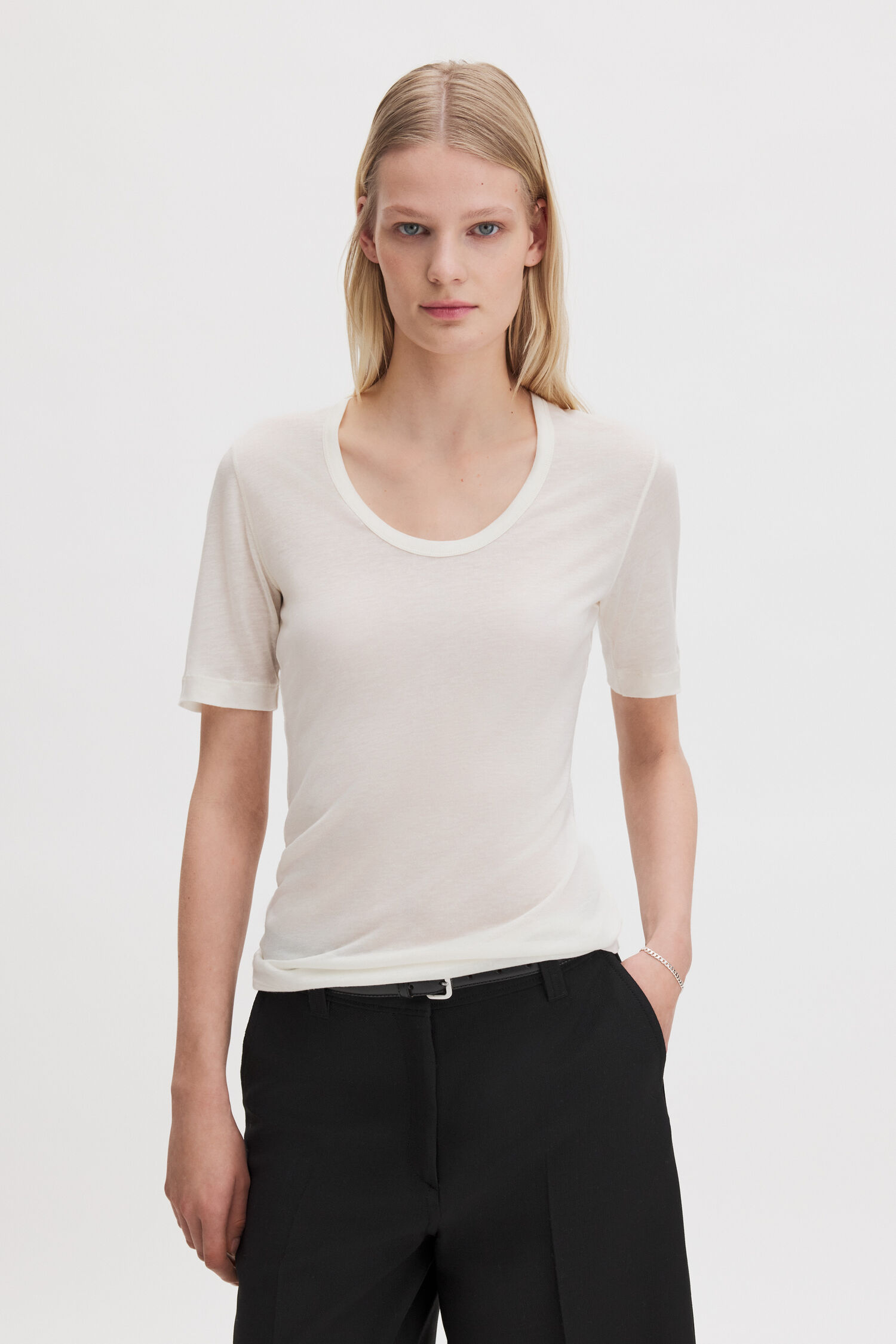 Lyocell Cashmere Scoop Neck Tee
