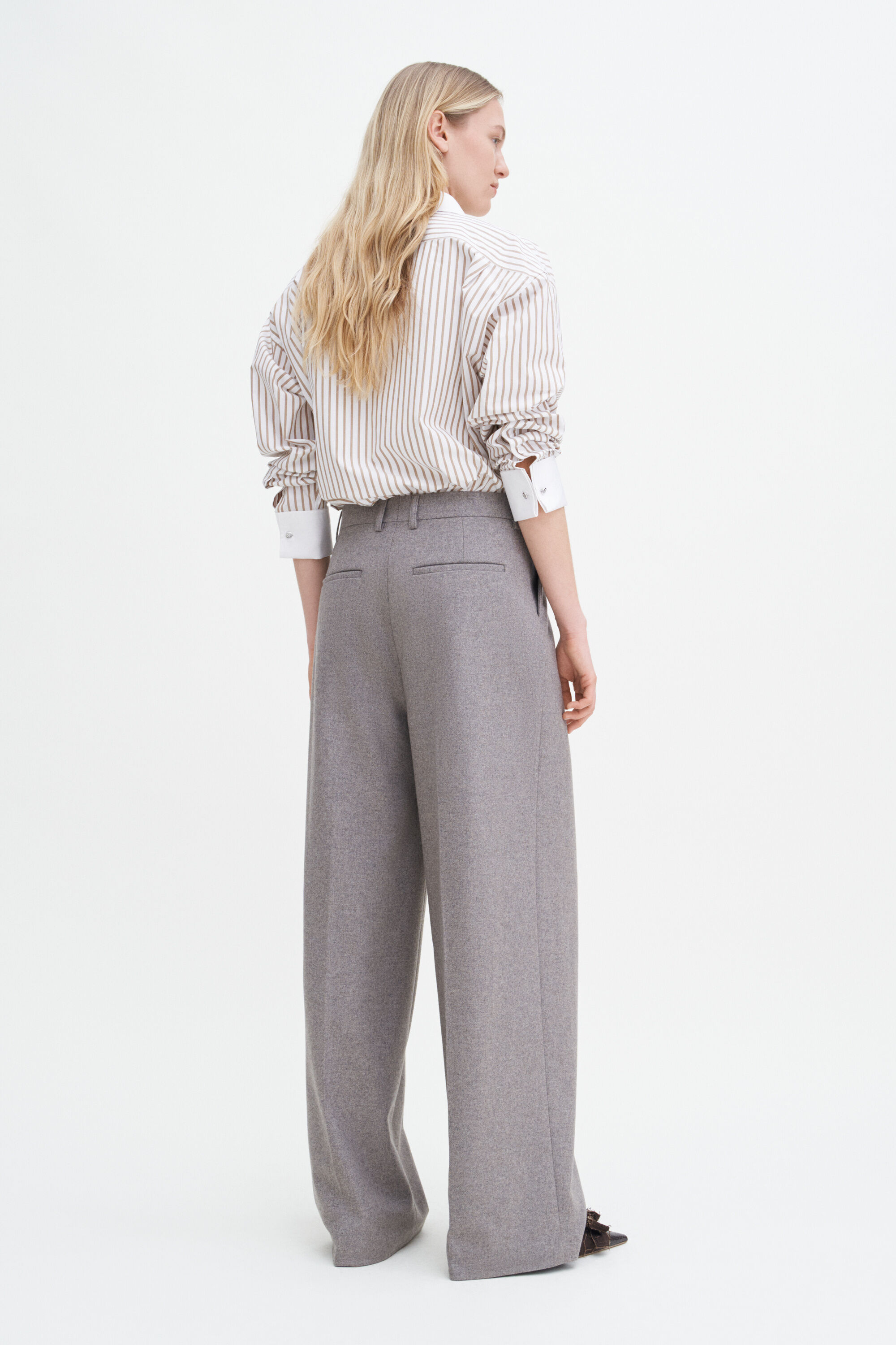 Wide Pleated Flannel Trousers - Driftwood | FILIPPA K