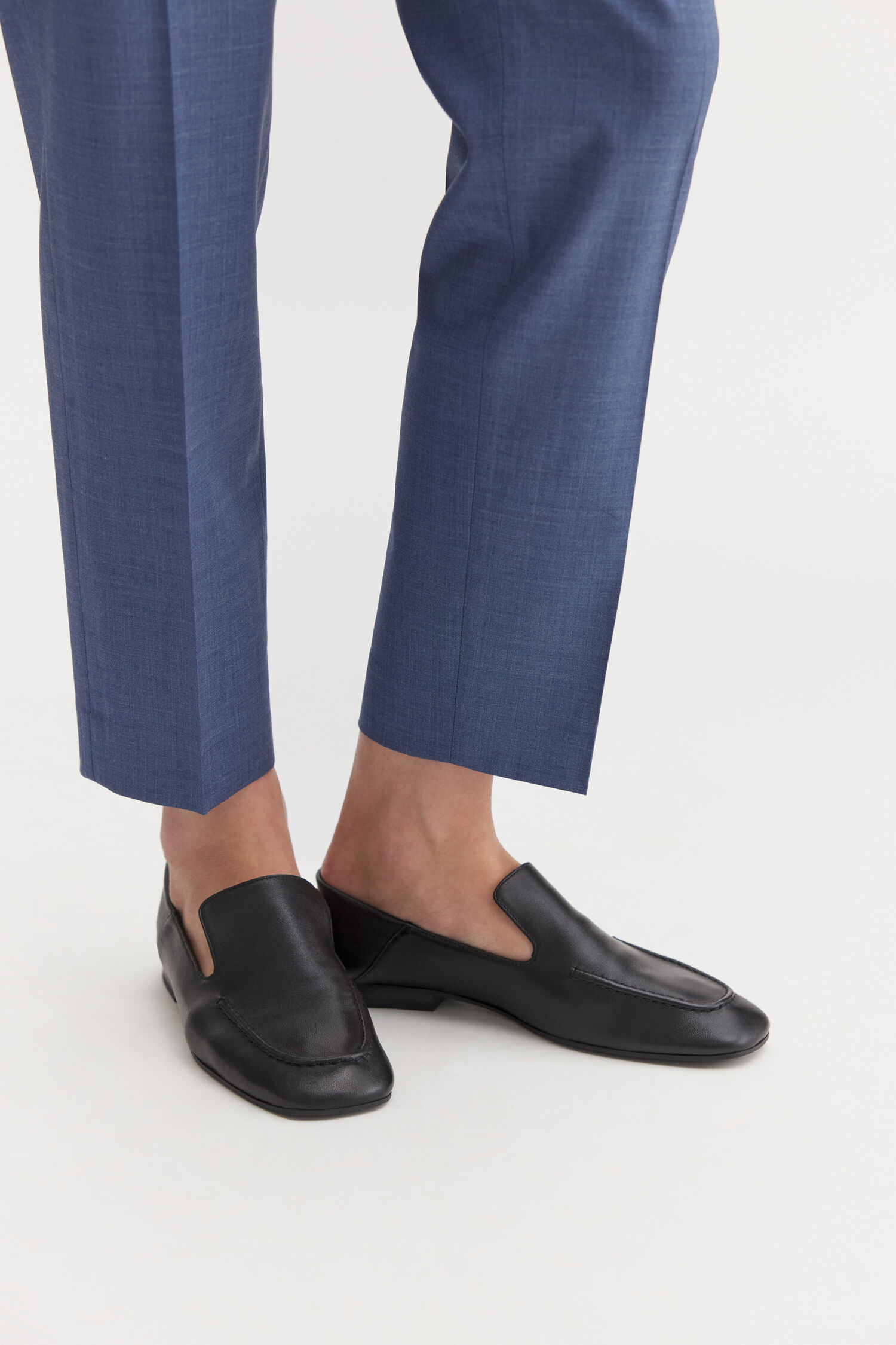 Emma Cropped Cool Wool Trouser