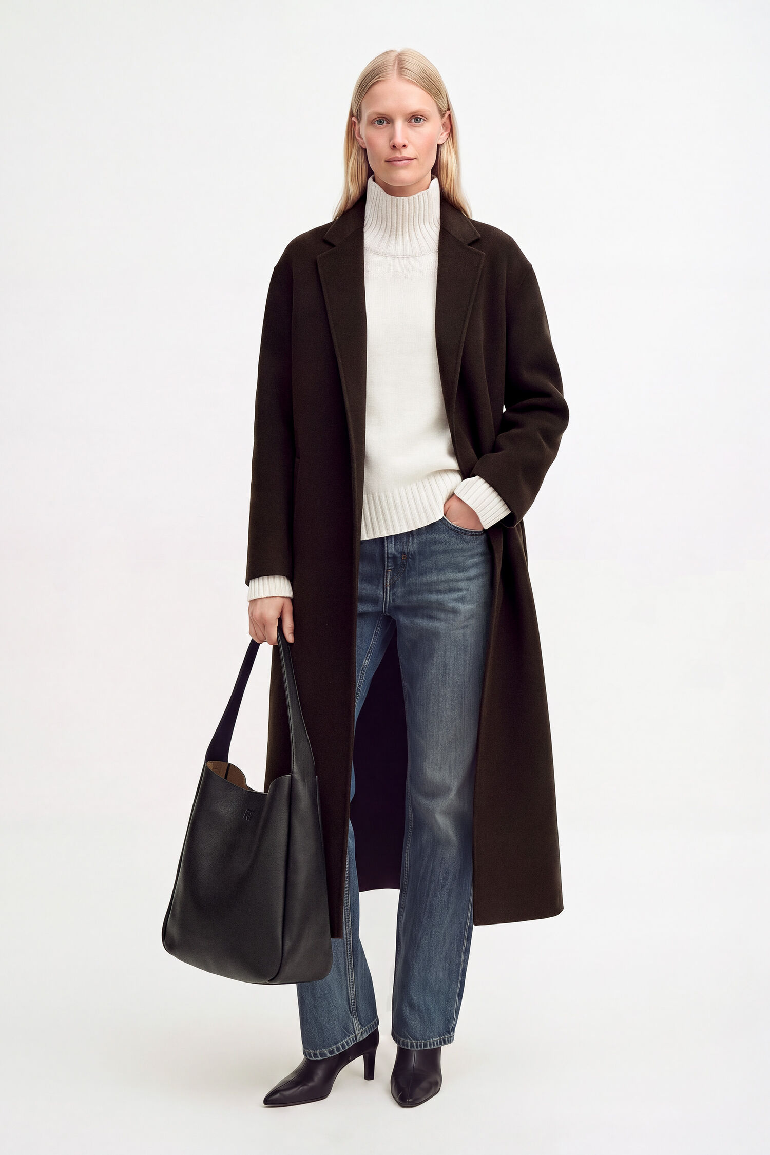 Alexa Coat
