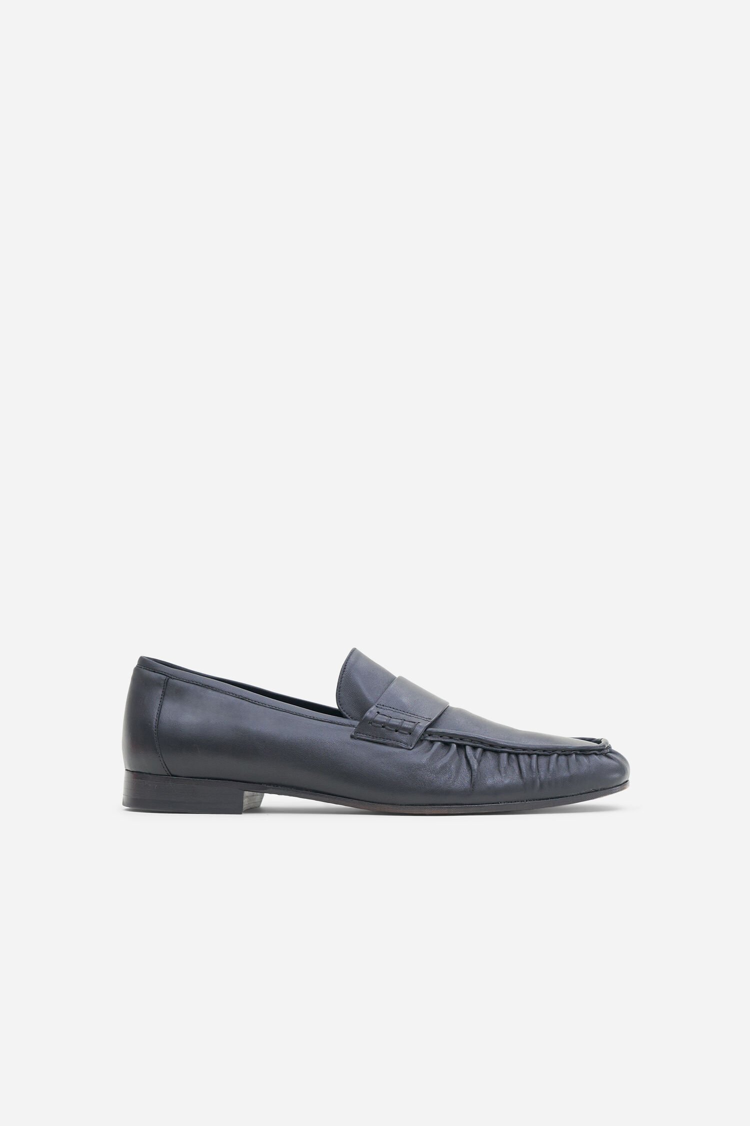 Gathered Detail Loafers