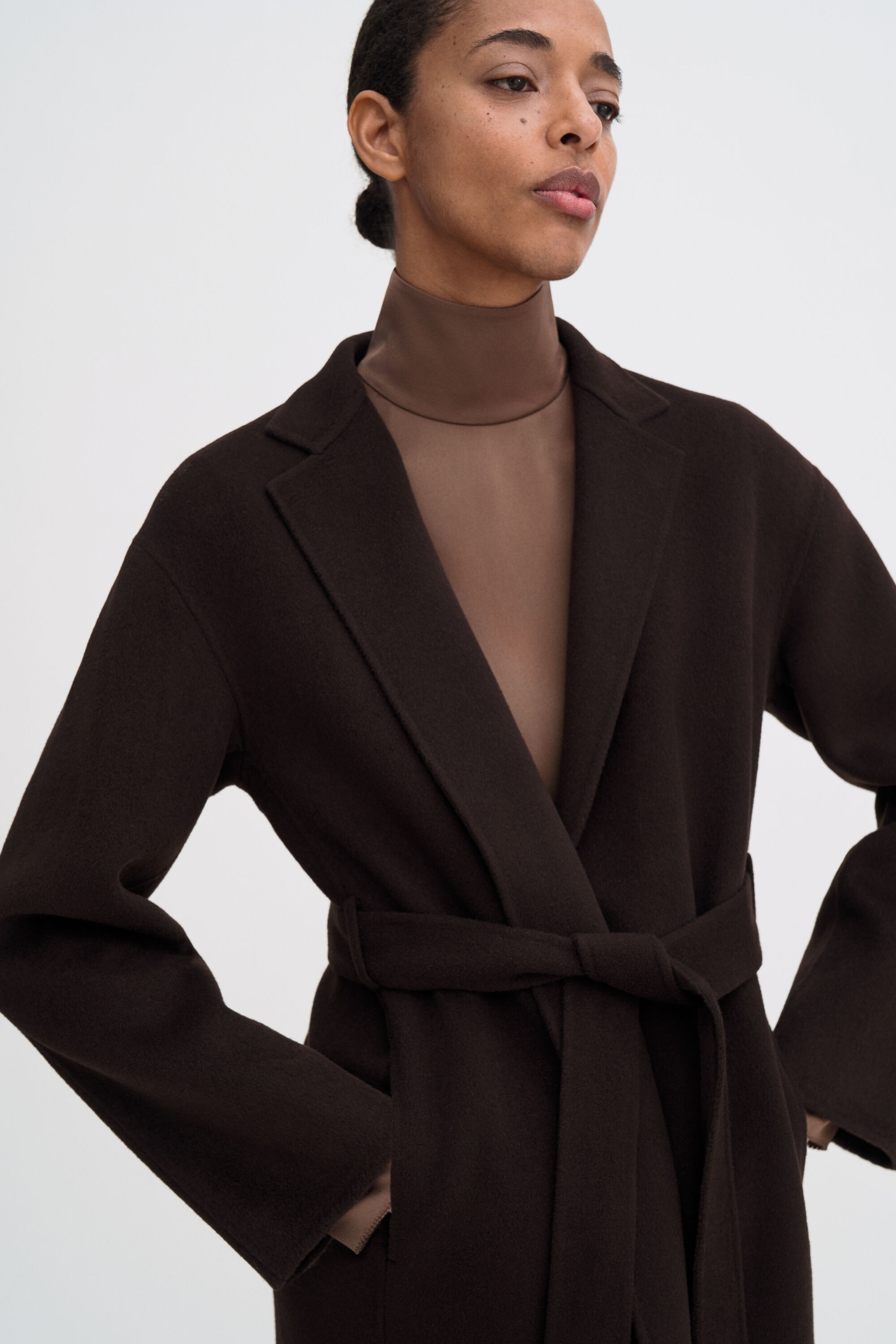 Alexa Coat - Dark Chocolate | FILIPPA K