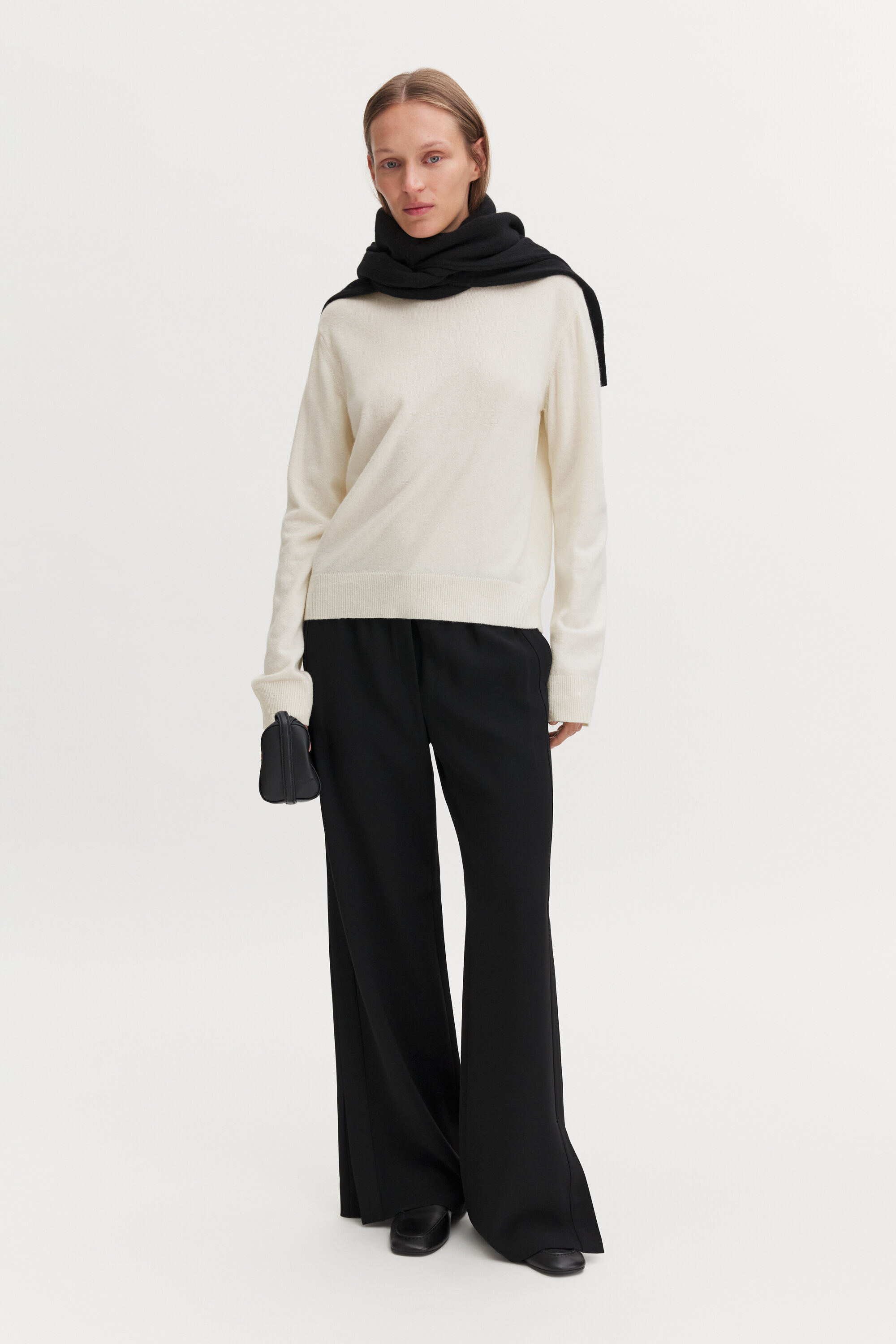 Teo Drapey Trousers - Black | FILIPPA K