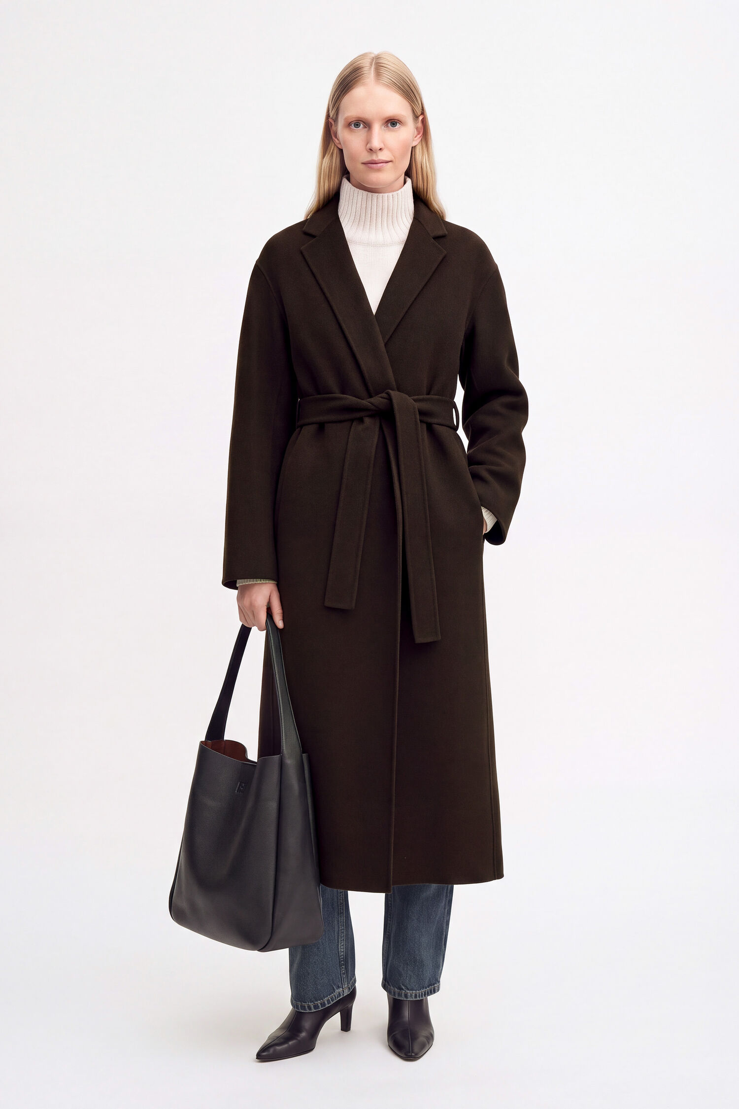Alexa Coat