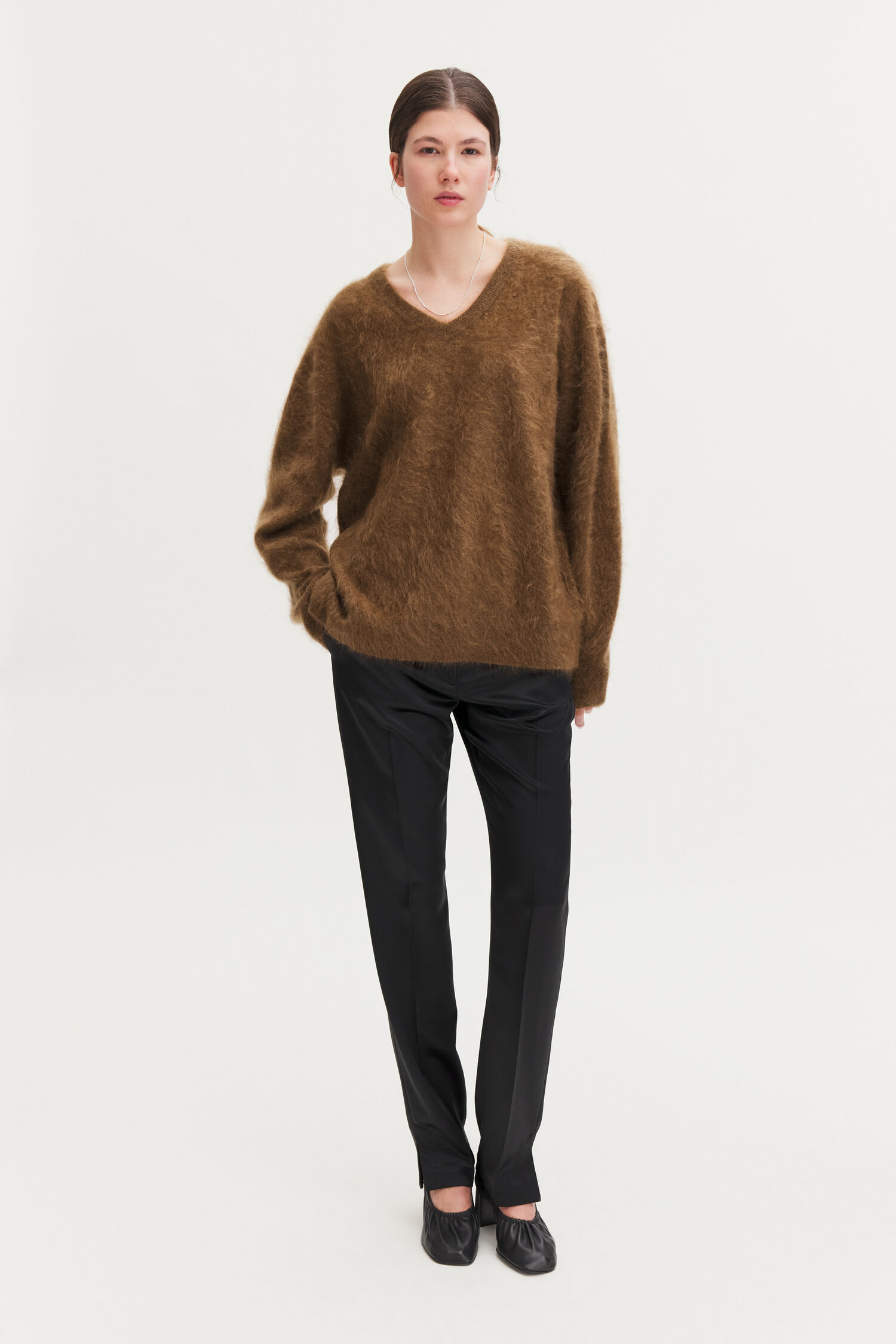 Brushed Cashmere V-Neck Sweate