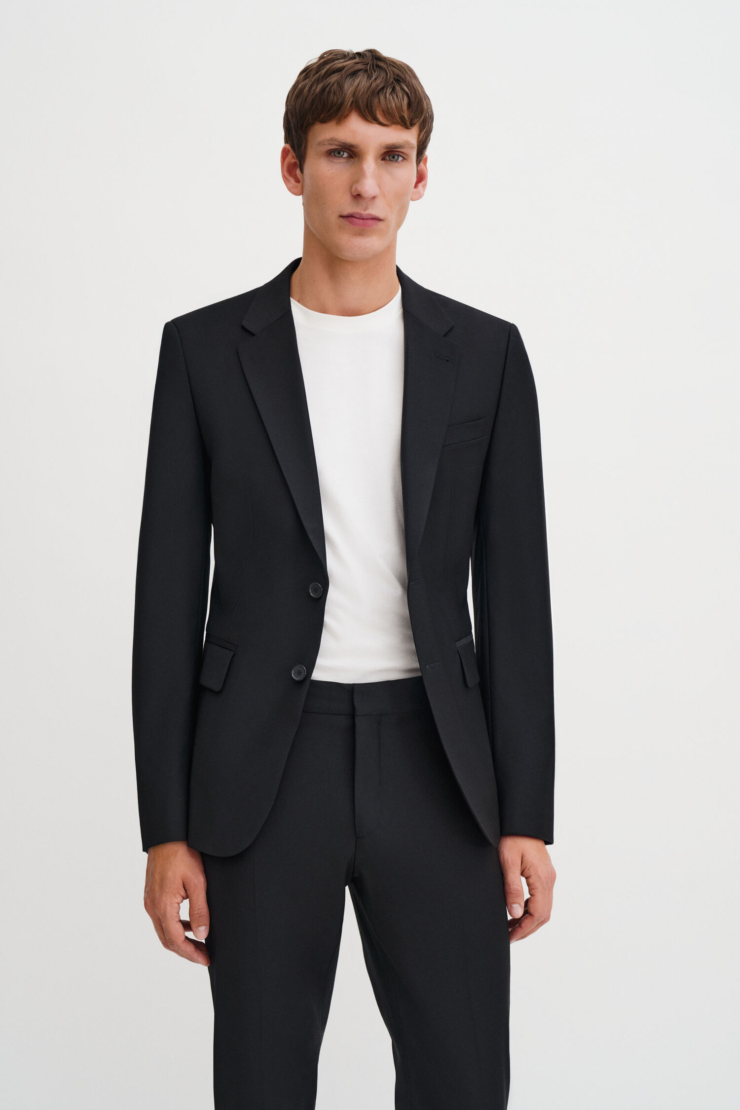 Slim Wool Blazer