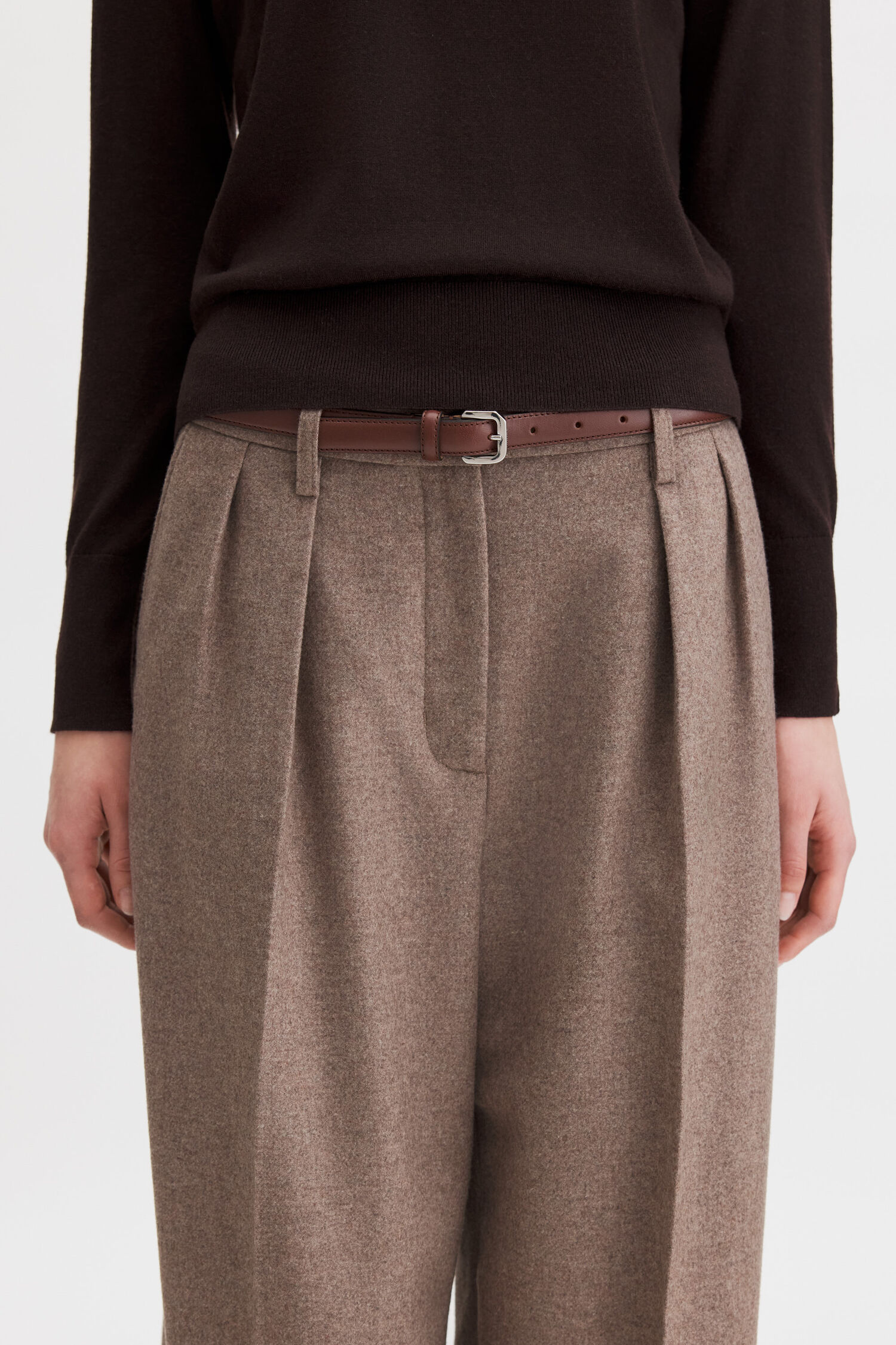 Small Buckle Belt