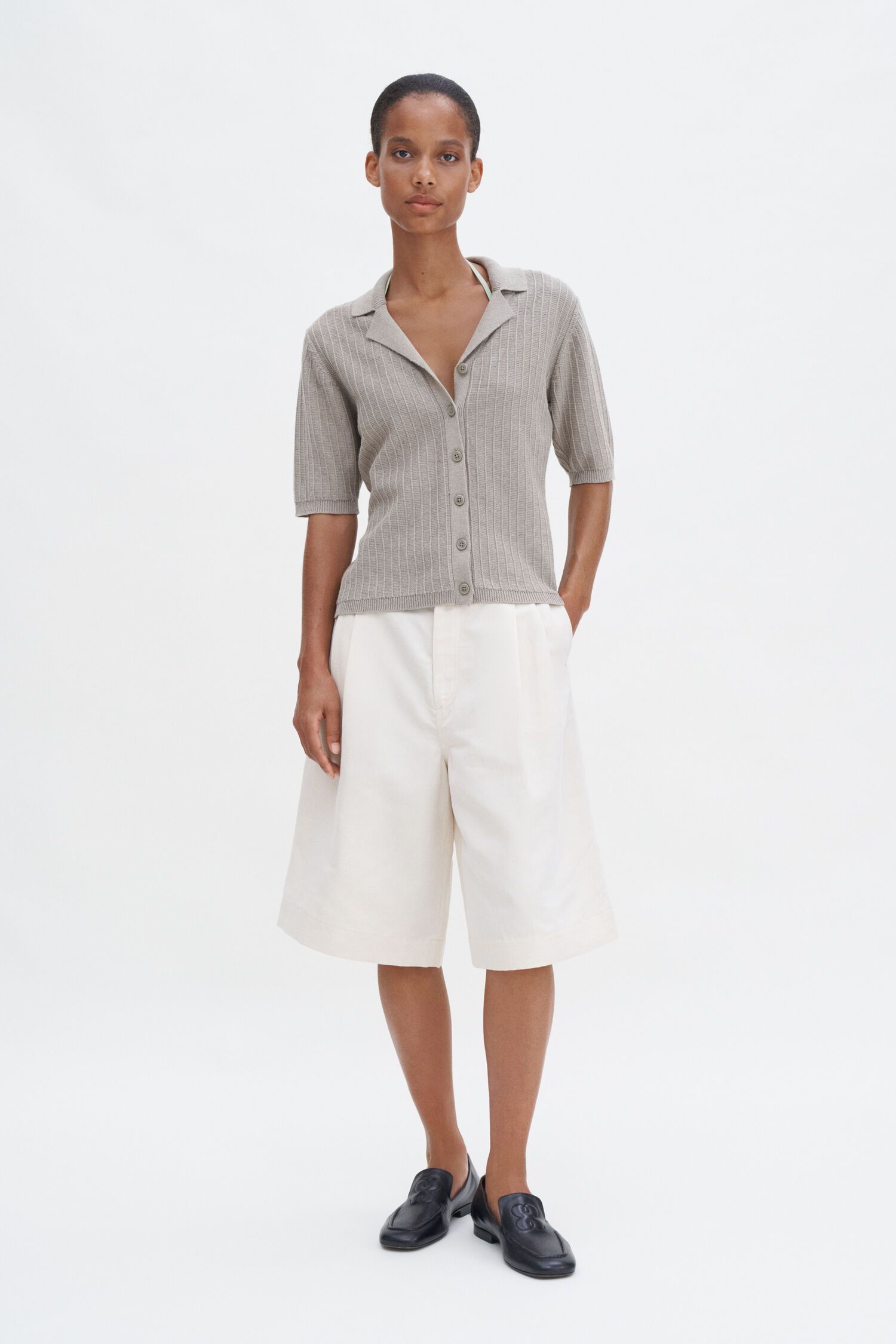 Shortsleeve Collar Cardigan