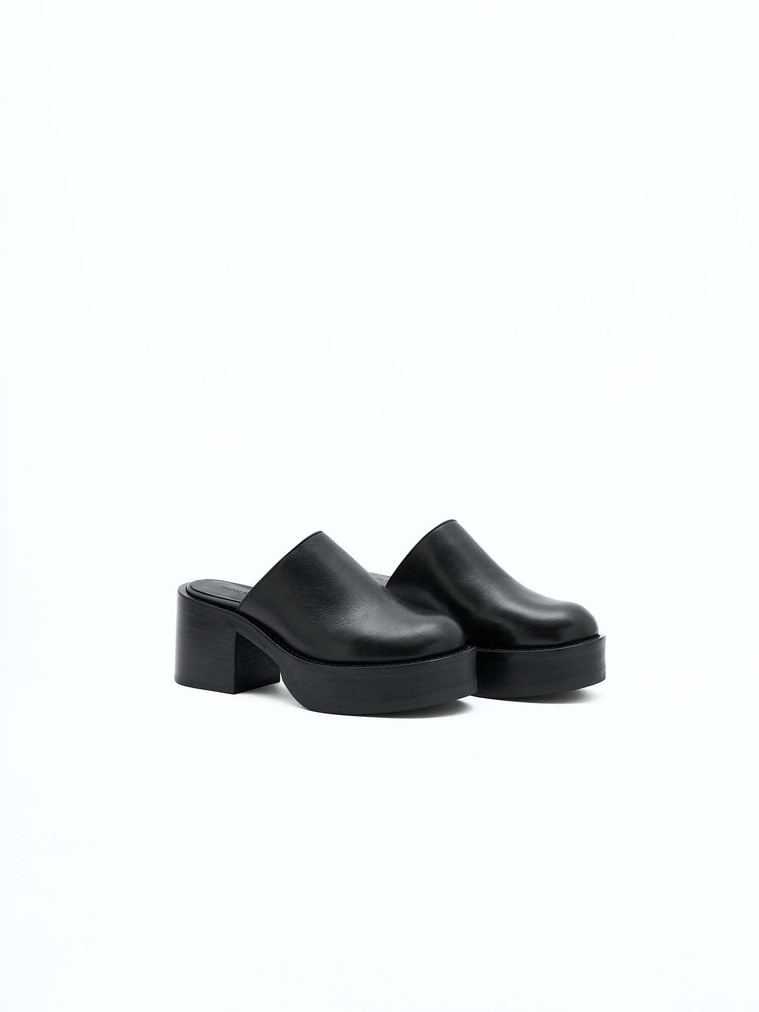Black top platform clogs