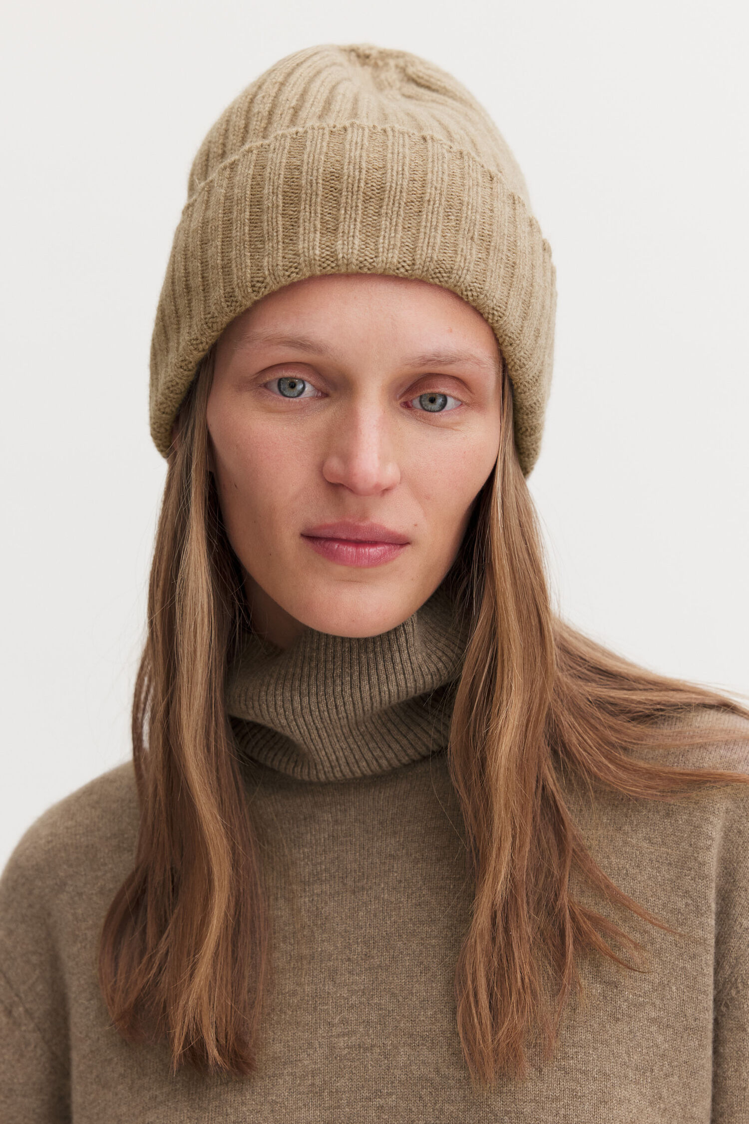Cashmere Rib Hat