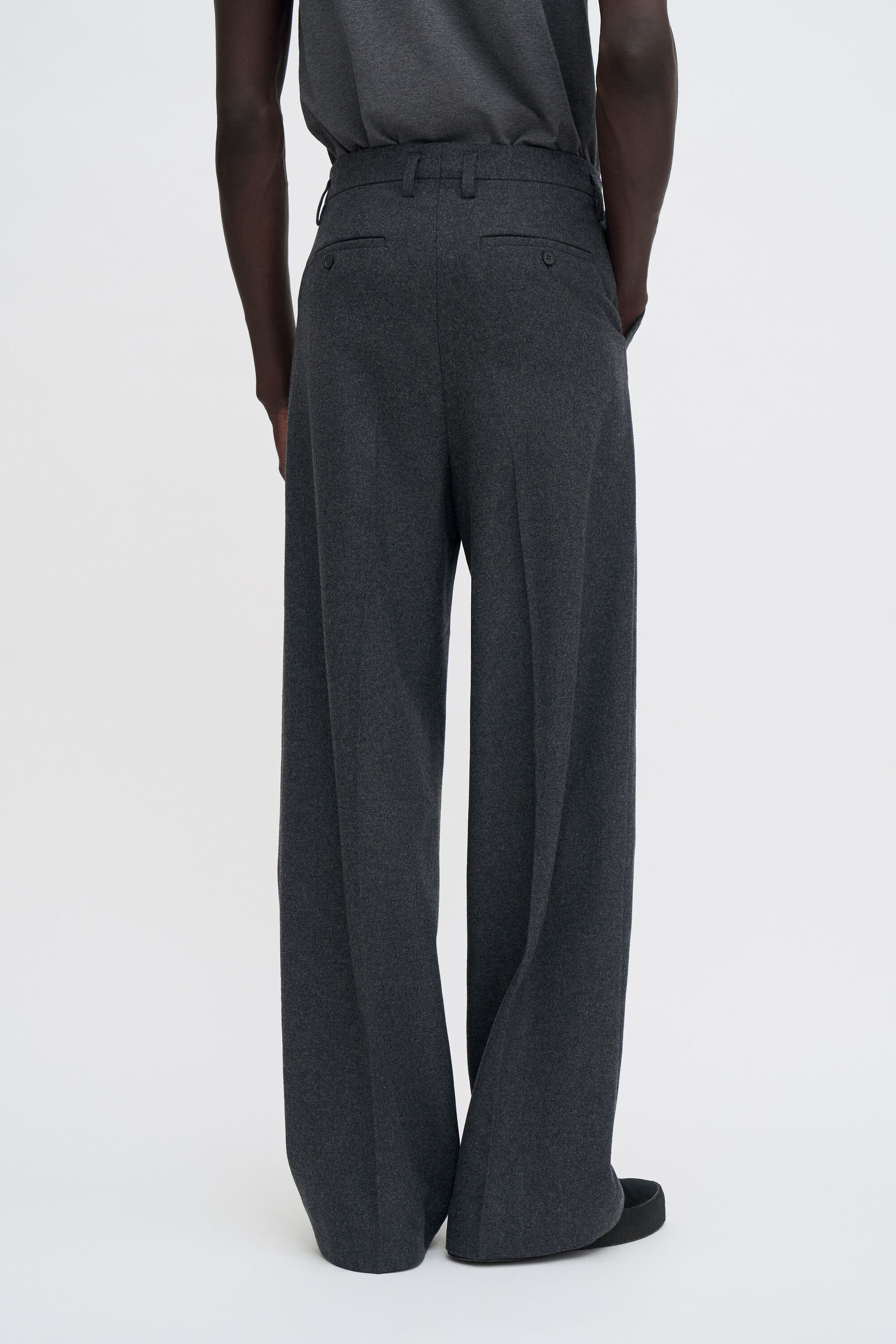 Milo Flannel Trousers - Anthracite Melange | FILIPPA K