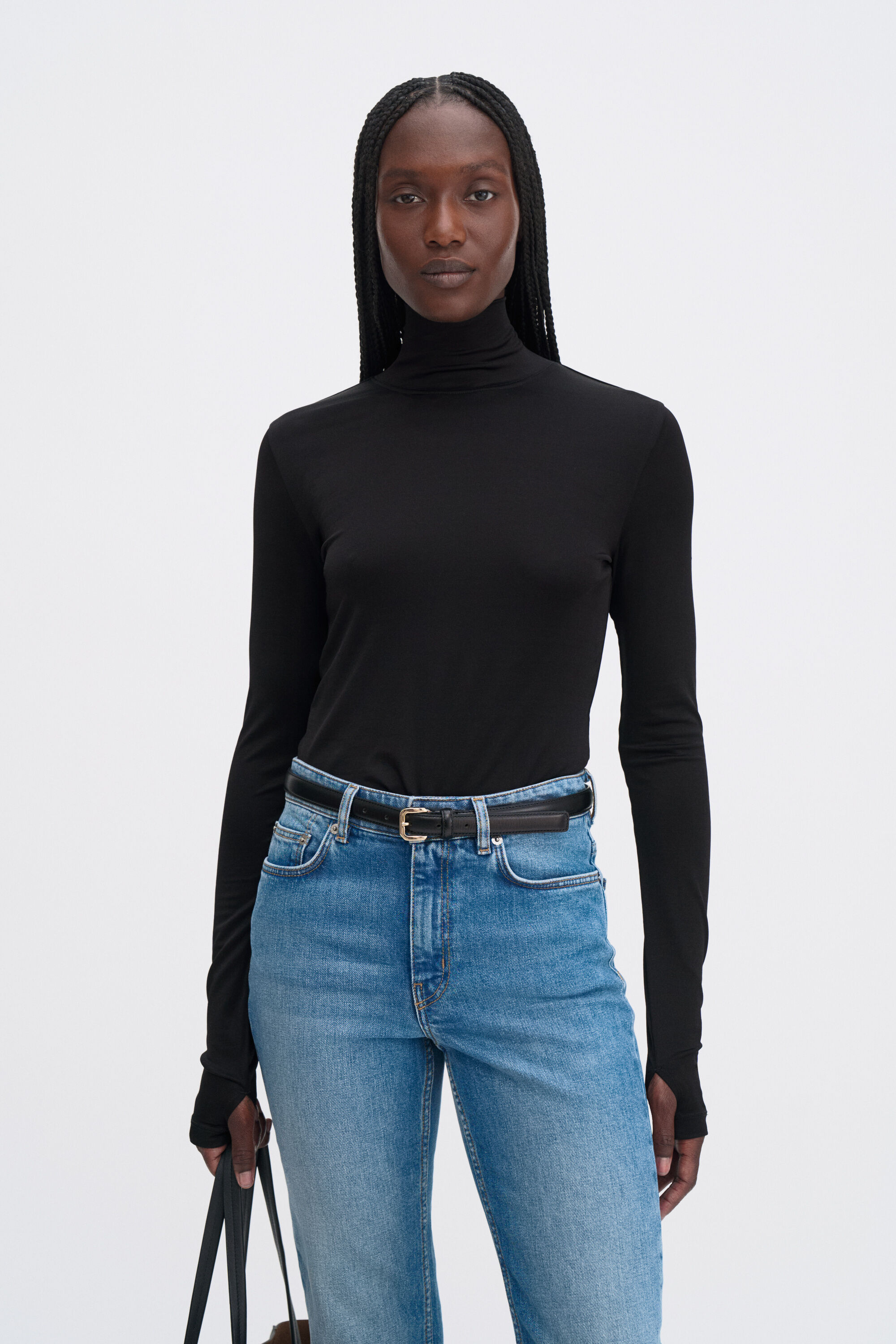 ユキ★ESSENTIAL レイヤードデザインリブトップス ブラック Fitted Jersey Turtleneck - Black | FILIPPA K