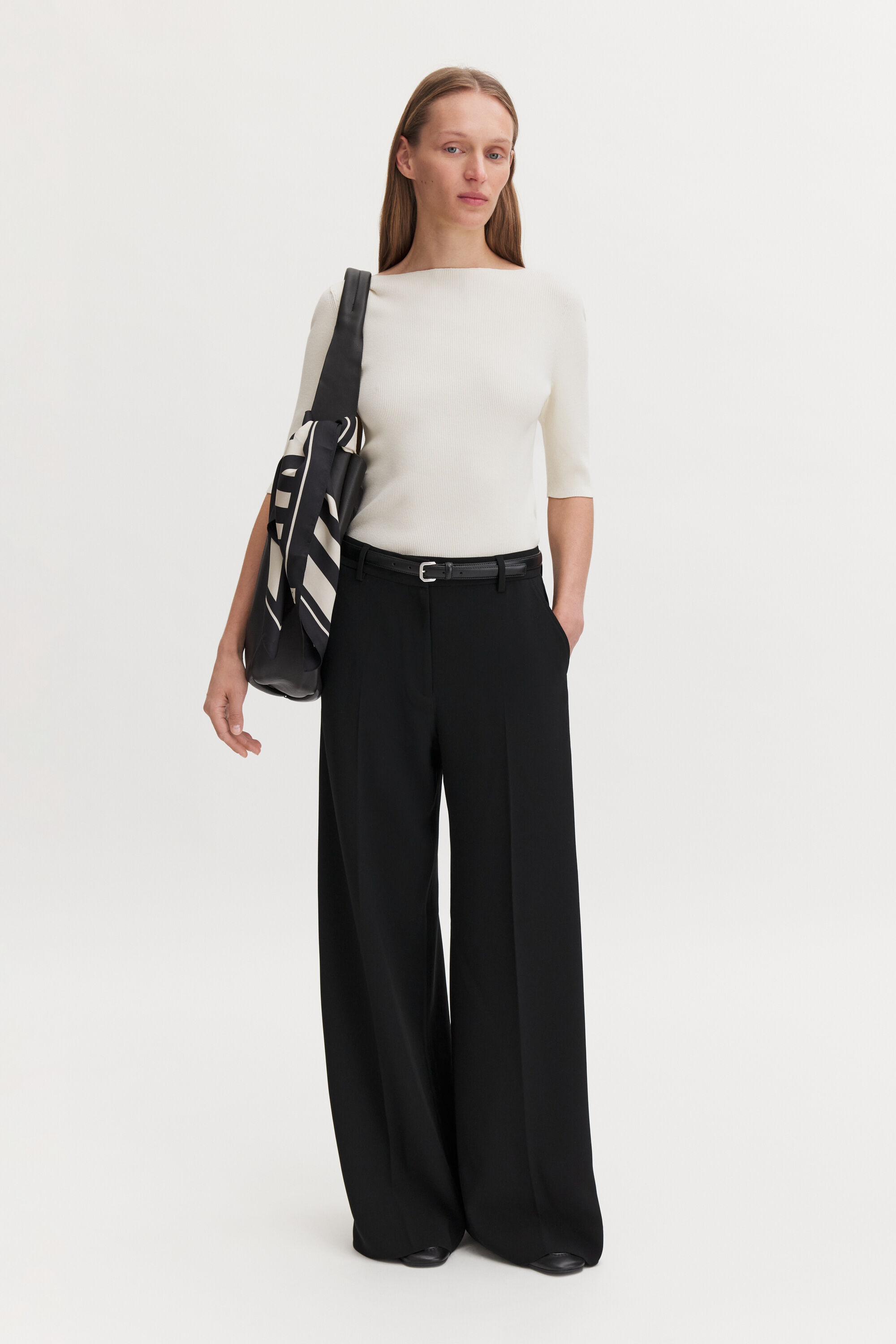 Harlow Drapey Trousers - Black | FILIPPA K