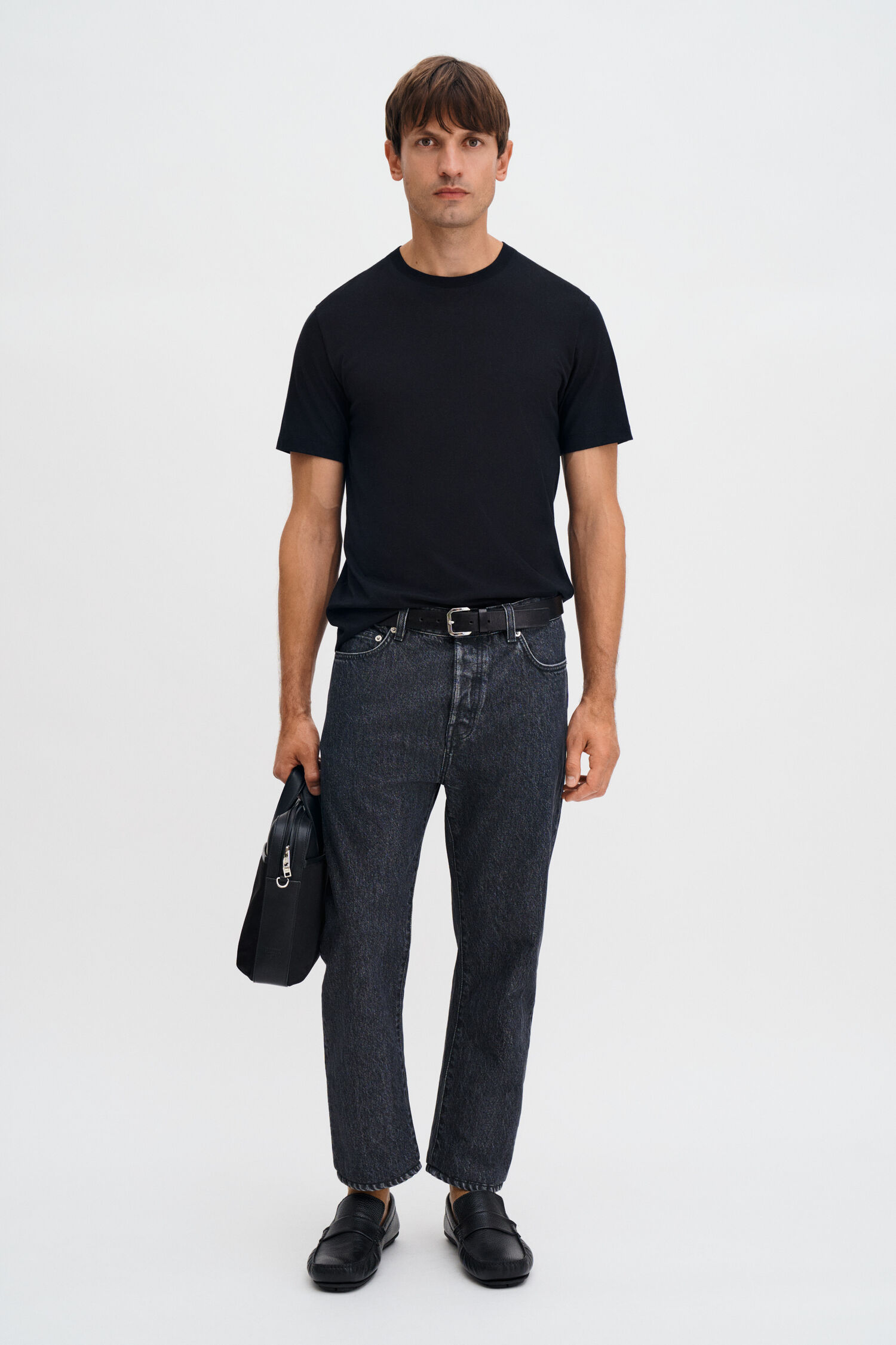 Tapered Cropped Jeans