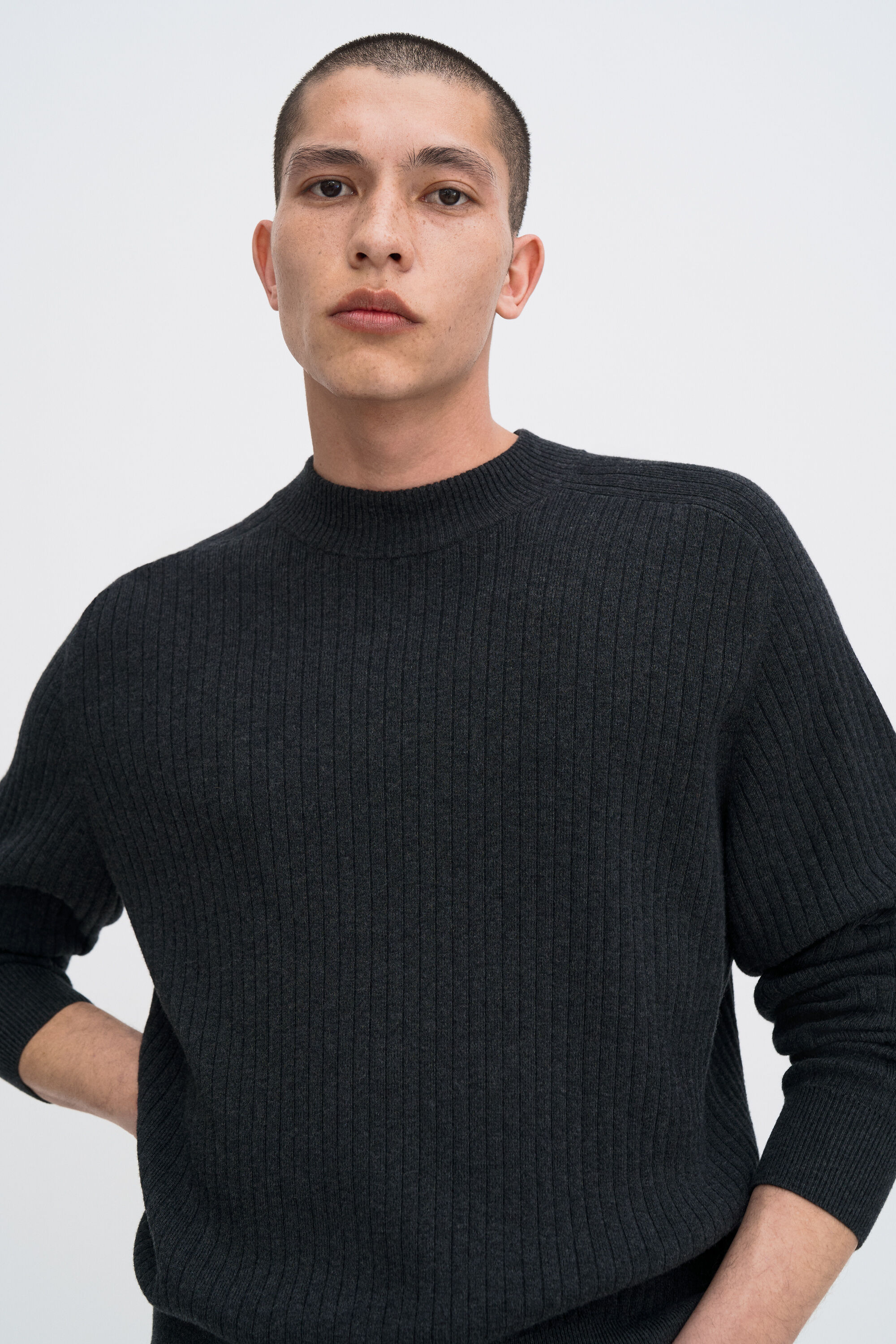 Cotton Merino Mock Neck Sweate - Anthracite Melange | FILIPPA K