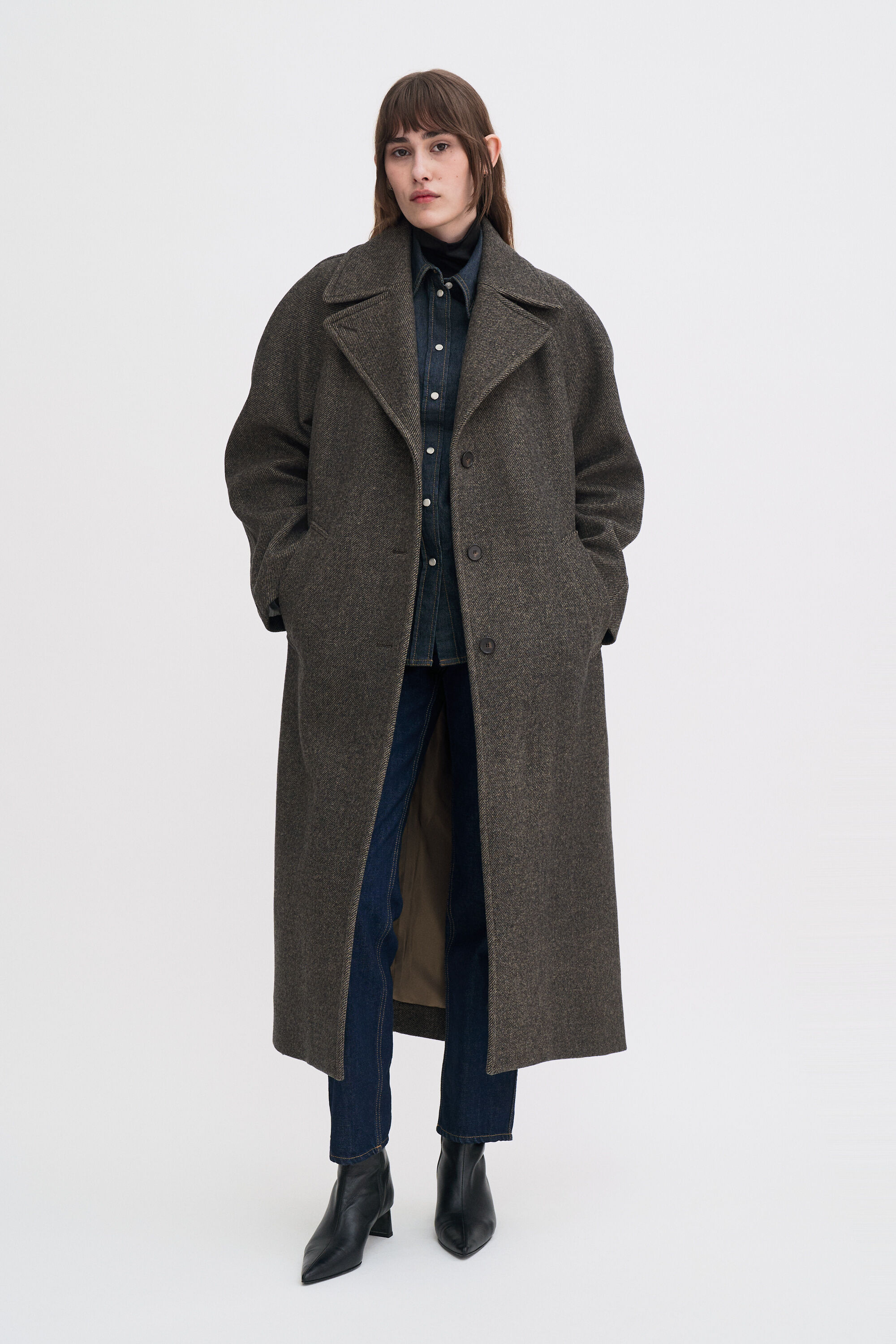 Vanessa Vented Coat - Driftwood | FILIPPA K