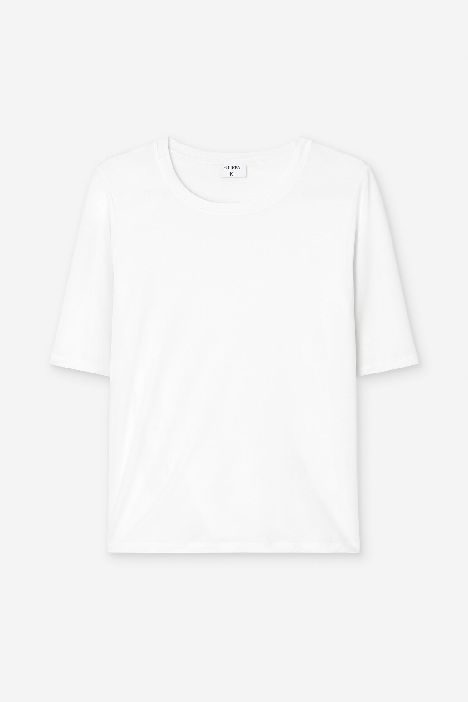 Elena Tee