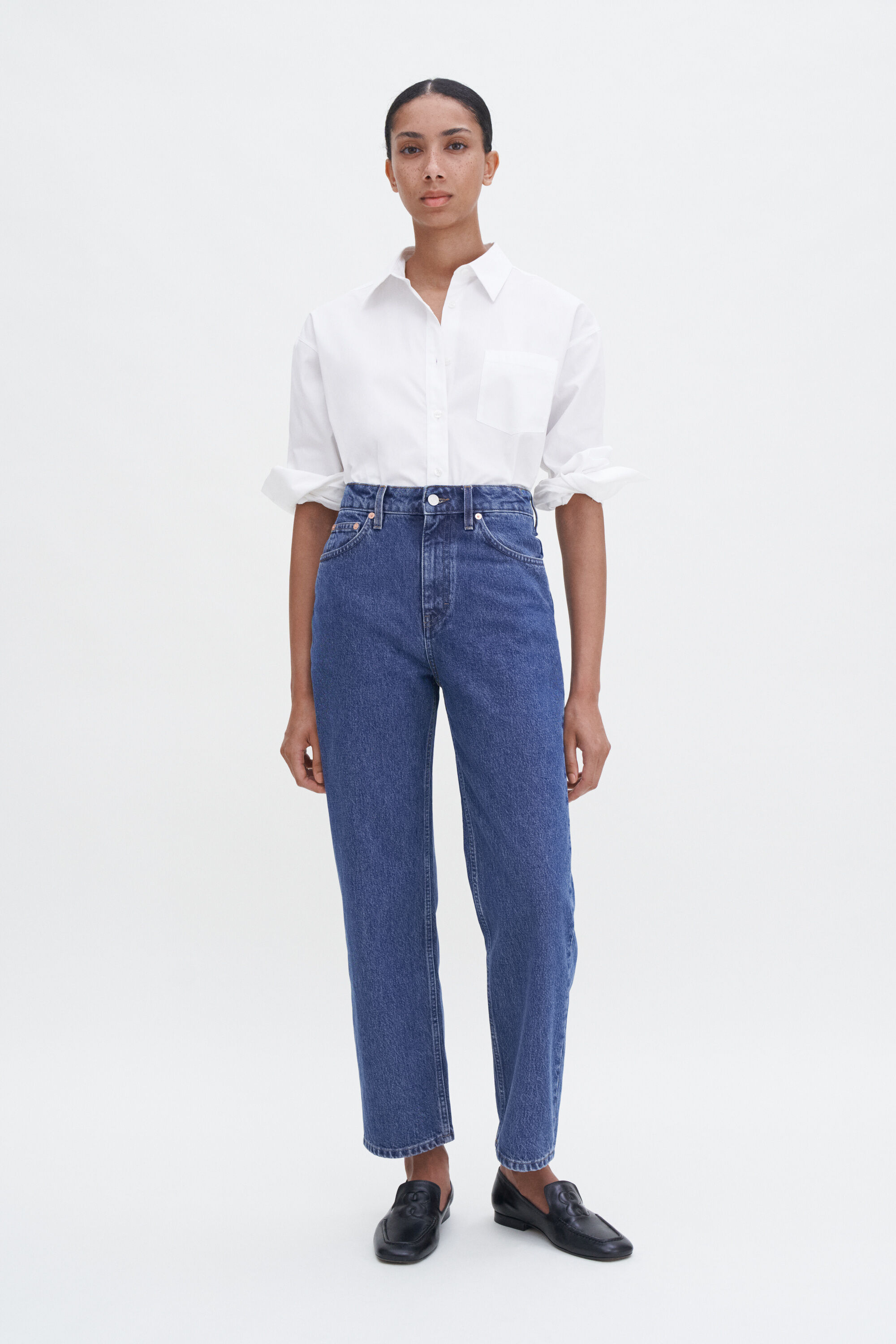 【関税込み】Filippa K ブルー クラシック ストレートジーンズ Filippa K ストレートジーンズ | ブルー | FARFETCH JP