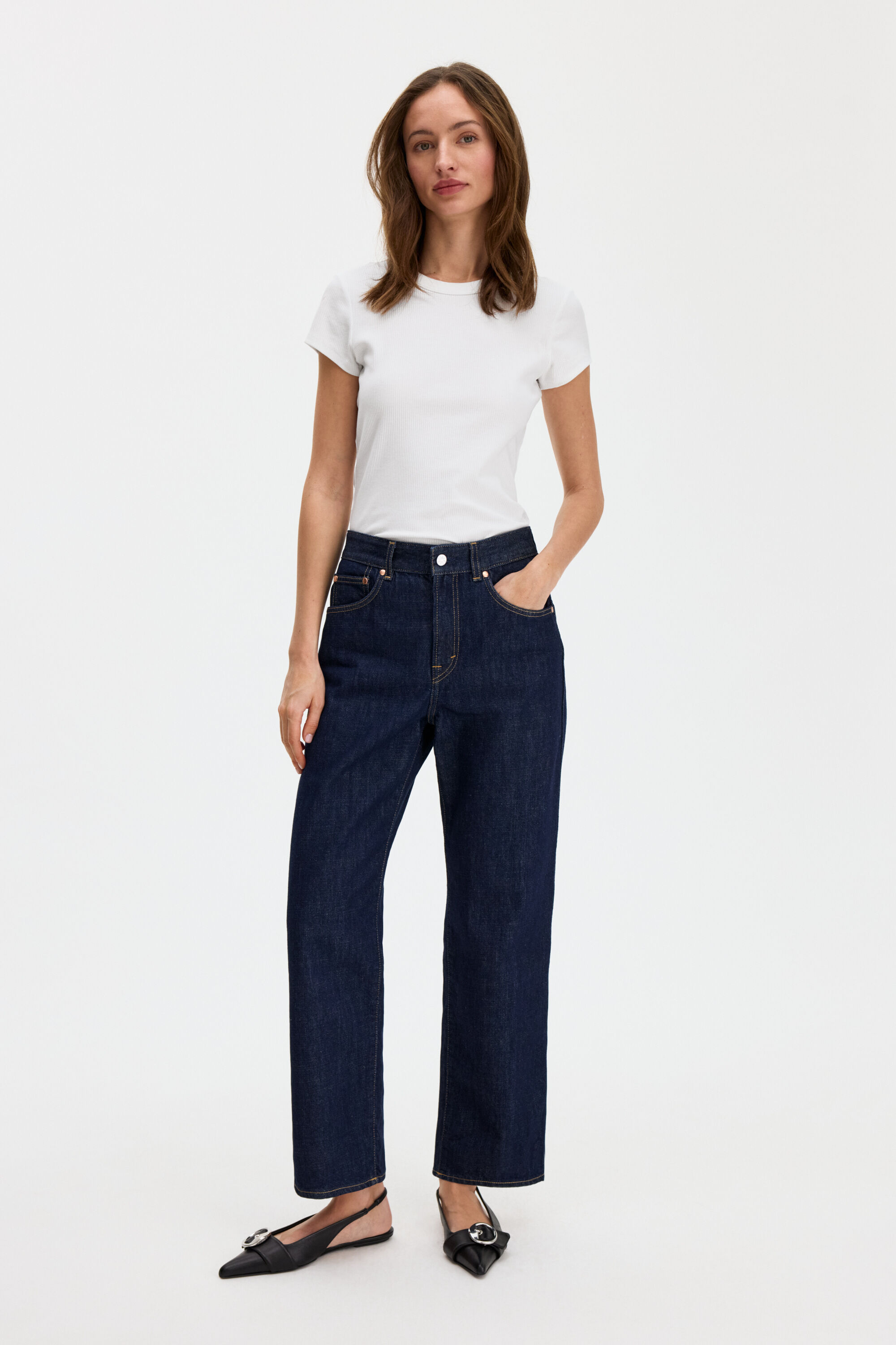 Relaxed High Waisted Jeans - Rinsed Blue Wash | FILIPPA K