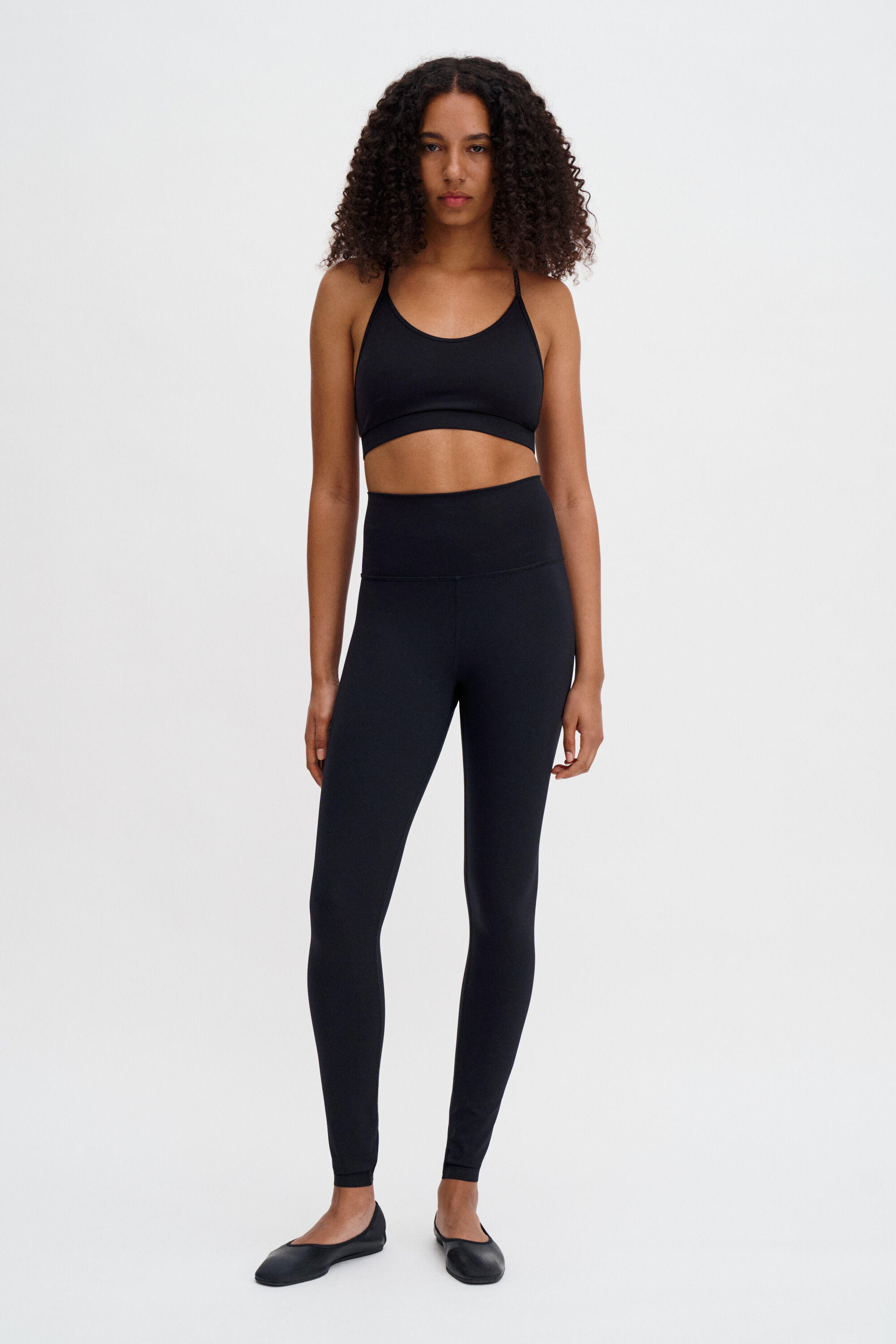 Yoga Bra Top - Black | FILIPPA K