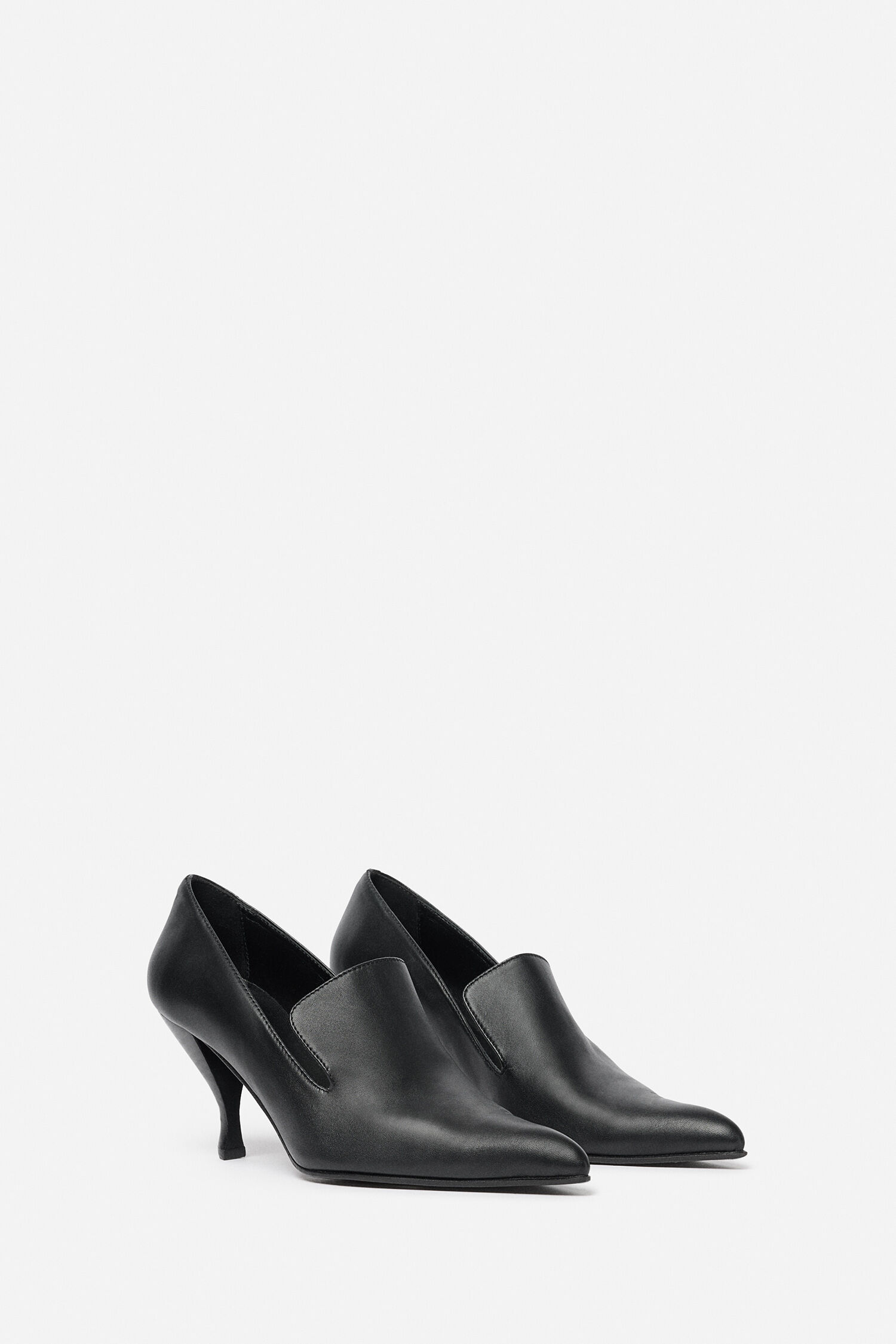 Pointed Leather Pumps - Black | FILIPPA K