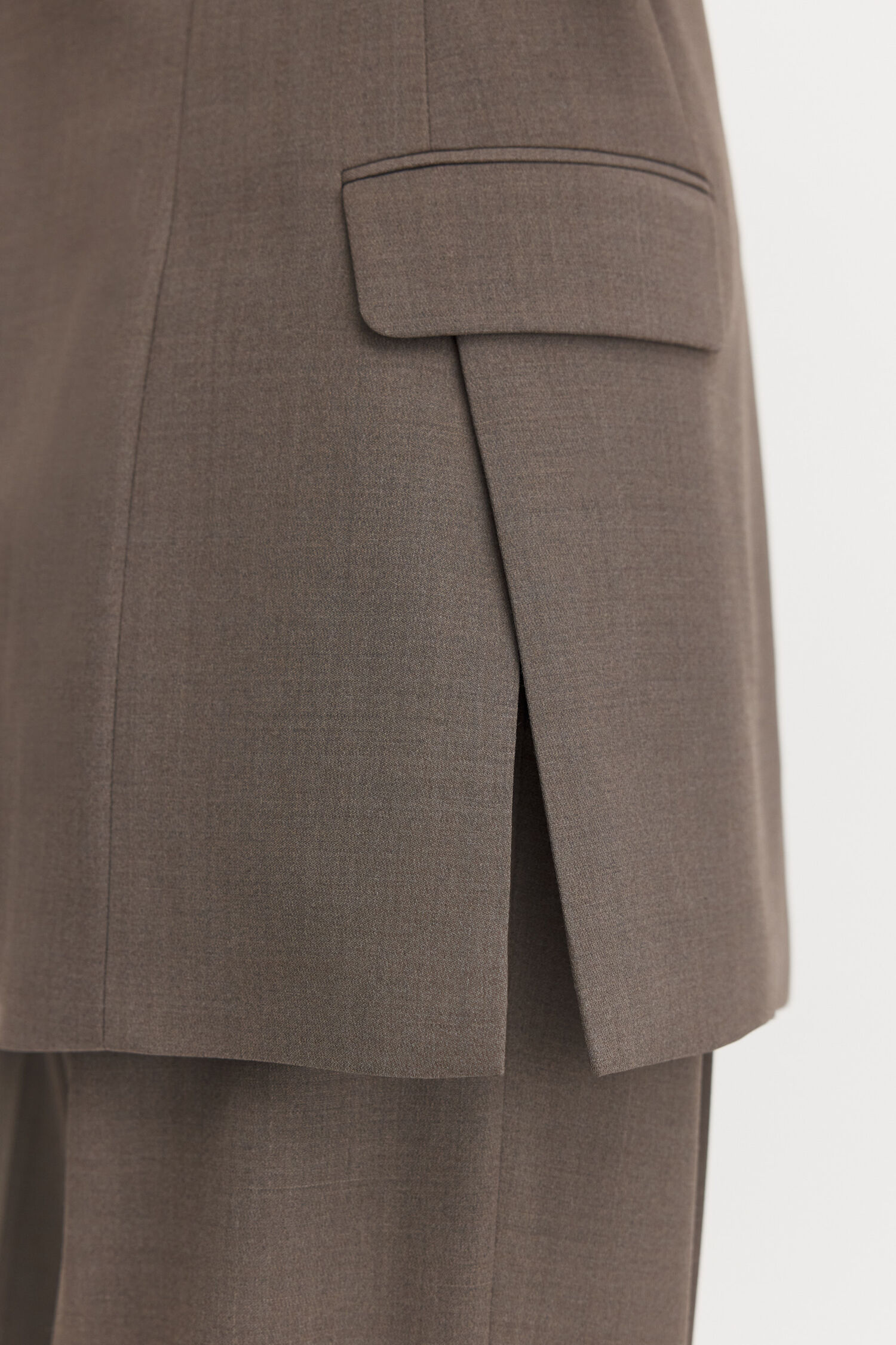 Slit Blazer