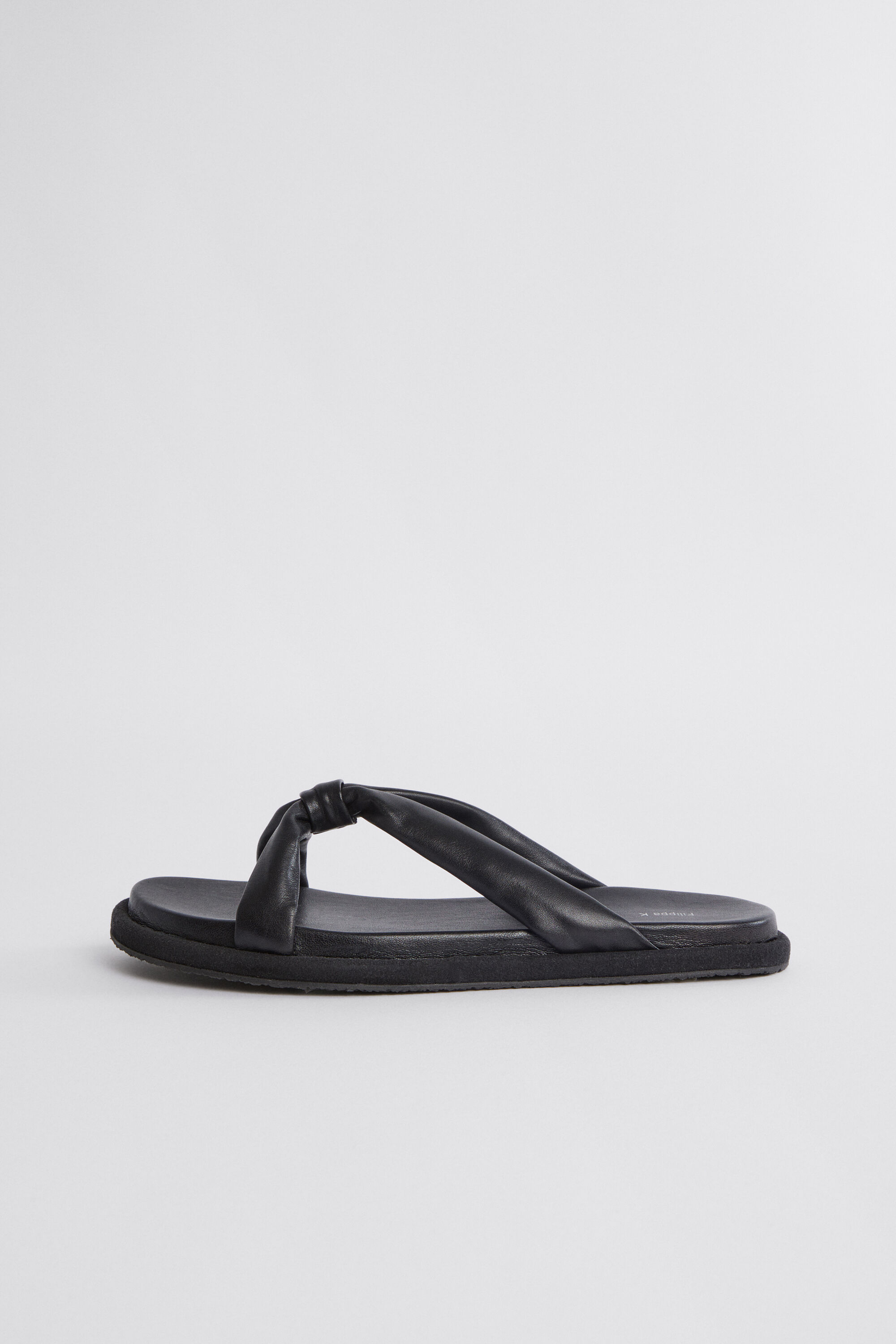 Soft leather flip clearance flops