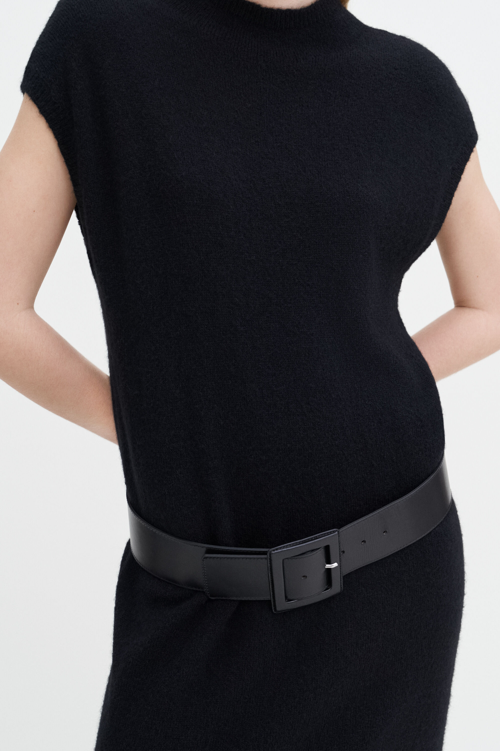 Wide Belt - Black | Filippa K