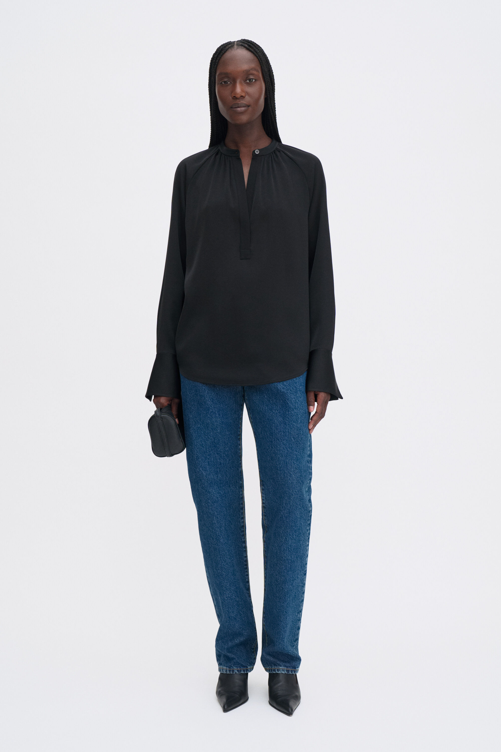 Gathered Raglan Blouse - Black | FILIPPA K