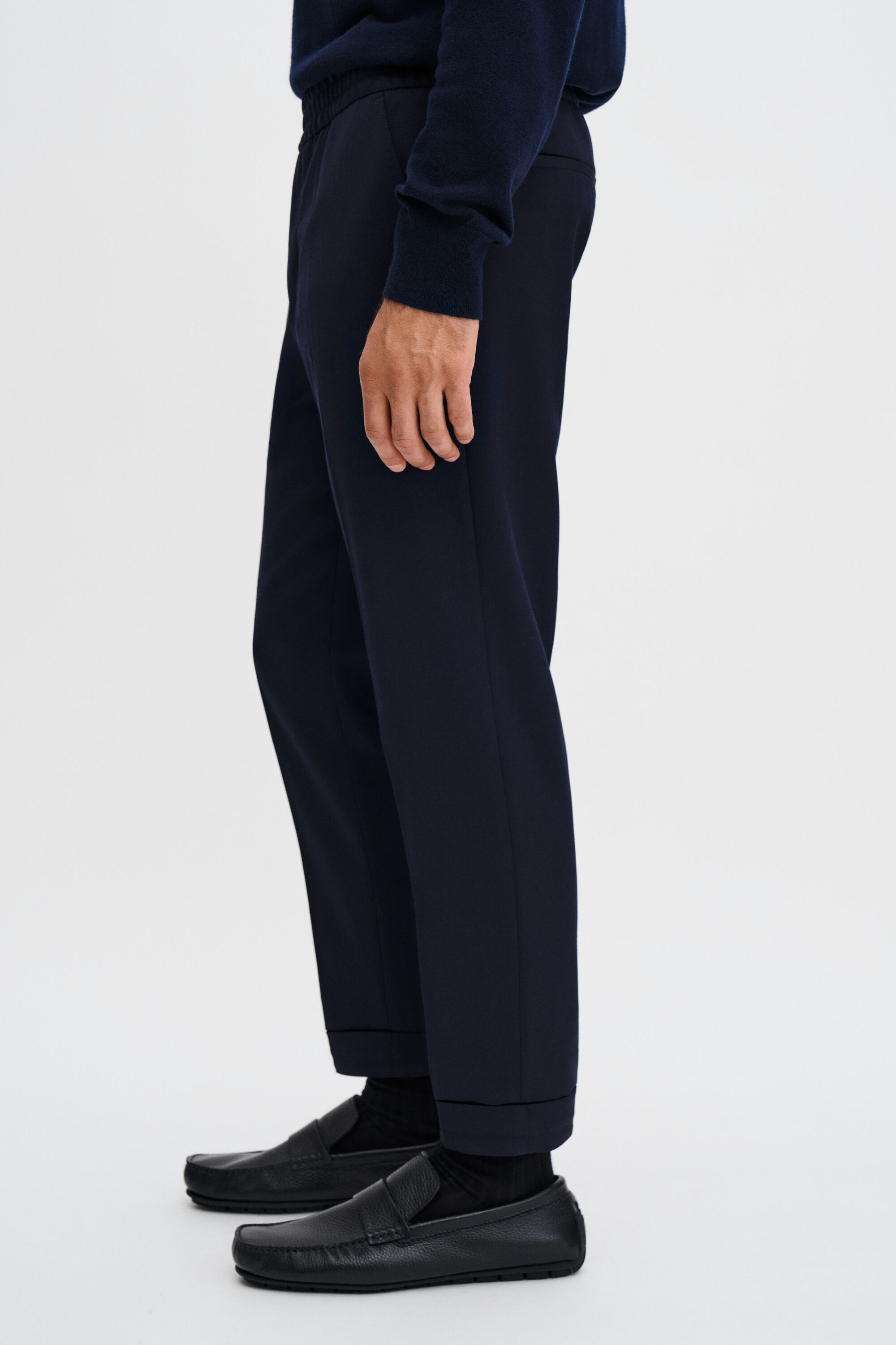 Terry Cropped Trousers - Navy | FILIPPA K