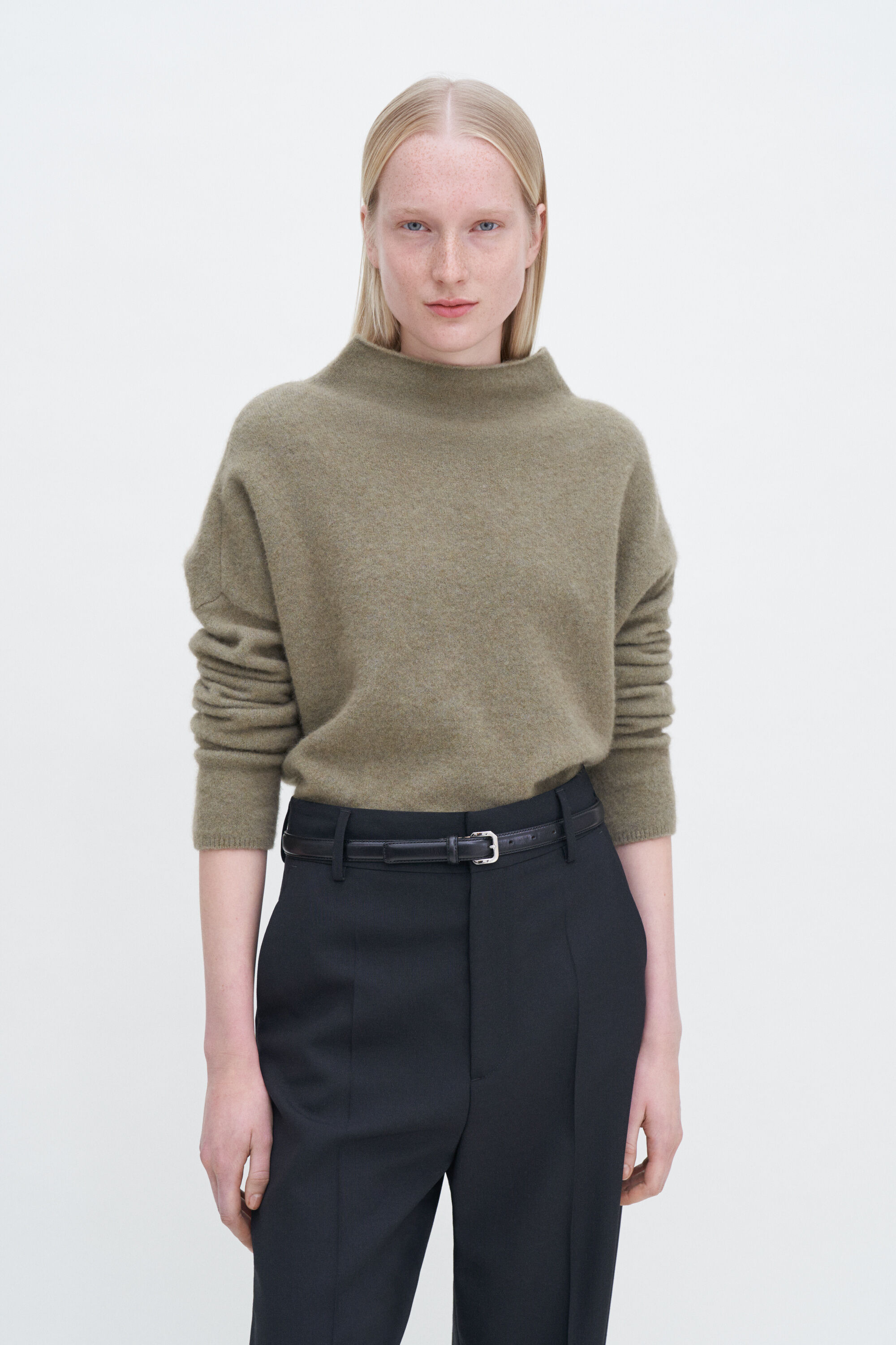 Mika Yak Funnelneck Sweater - Faded Moss | Filippa K