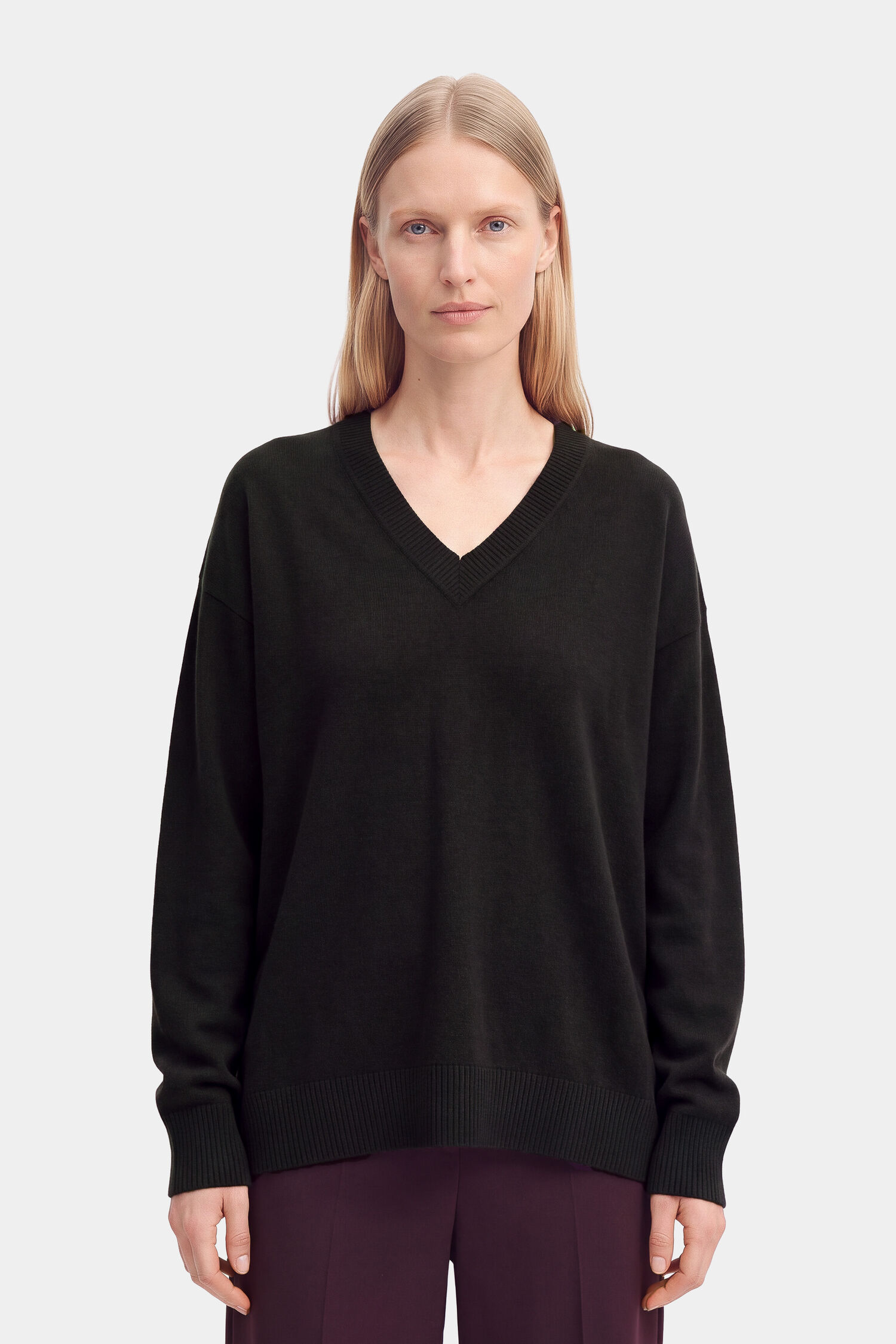 Cashmere V-Neck Sweater