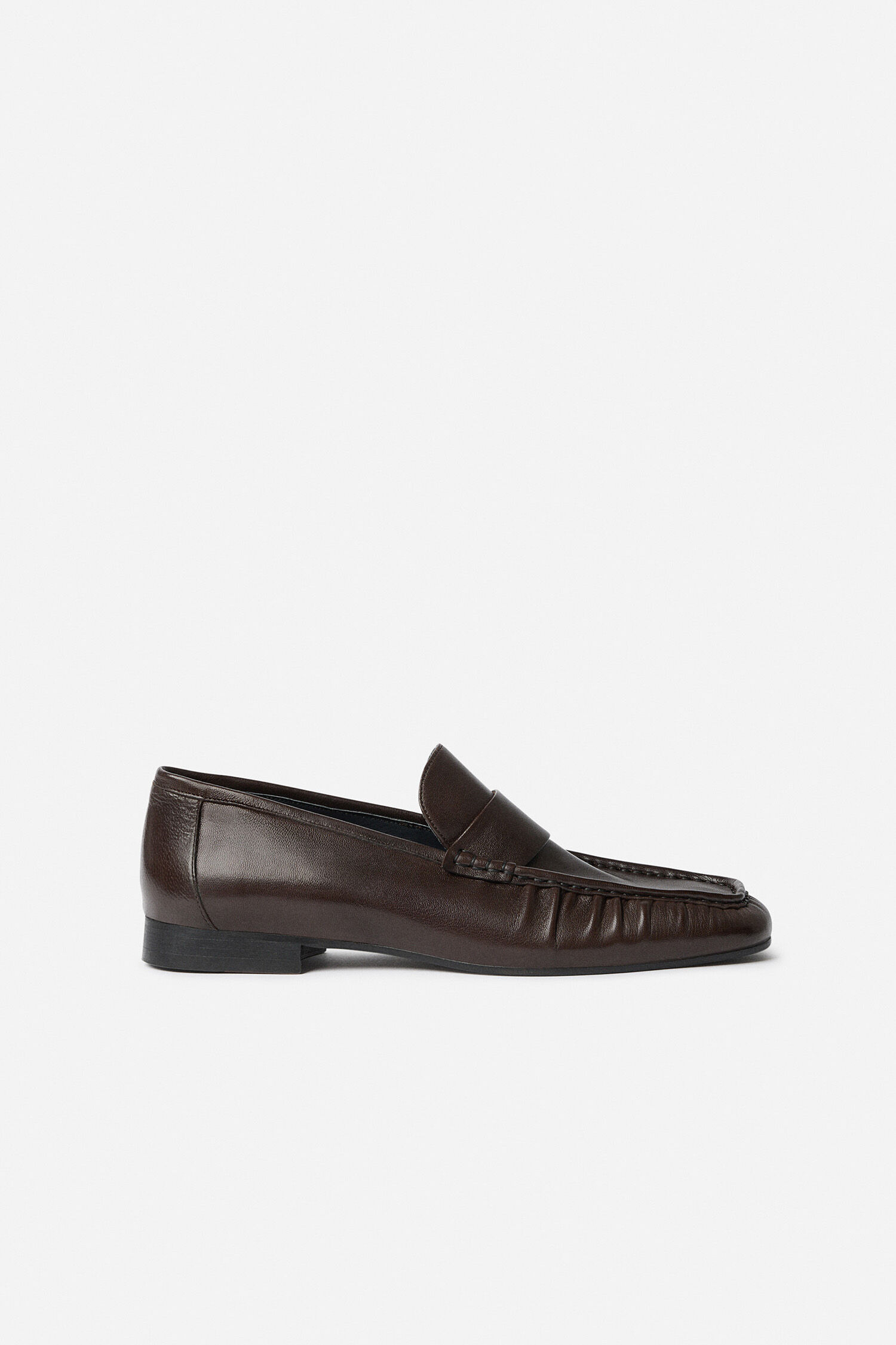 Gathered Detail Loafers