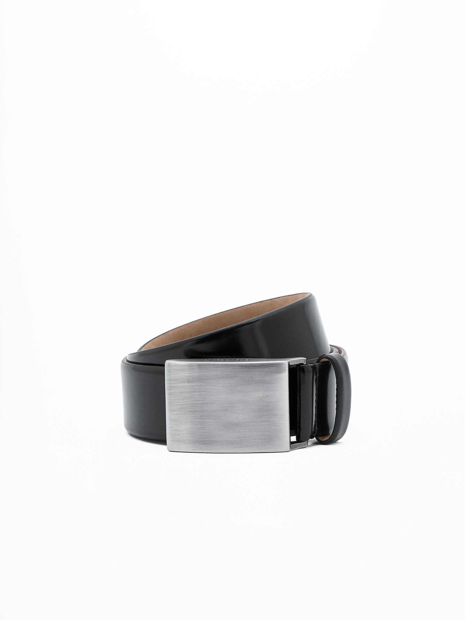 Belt shop buckle belt