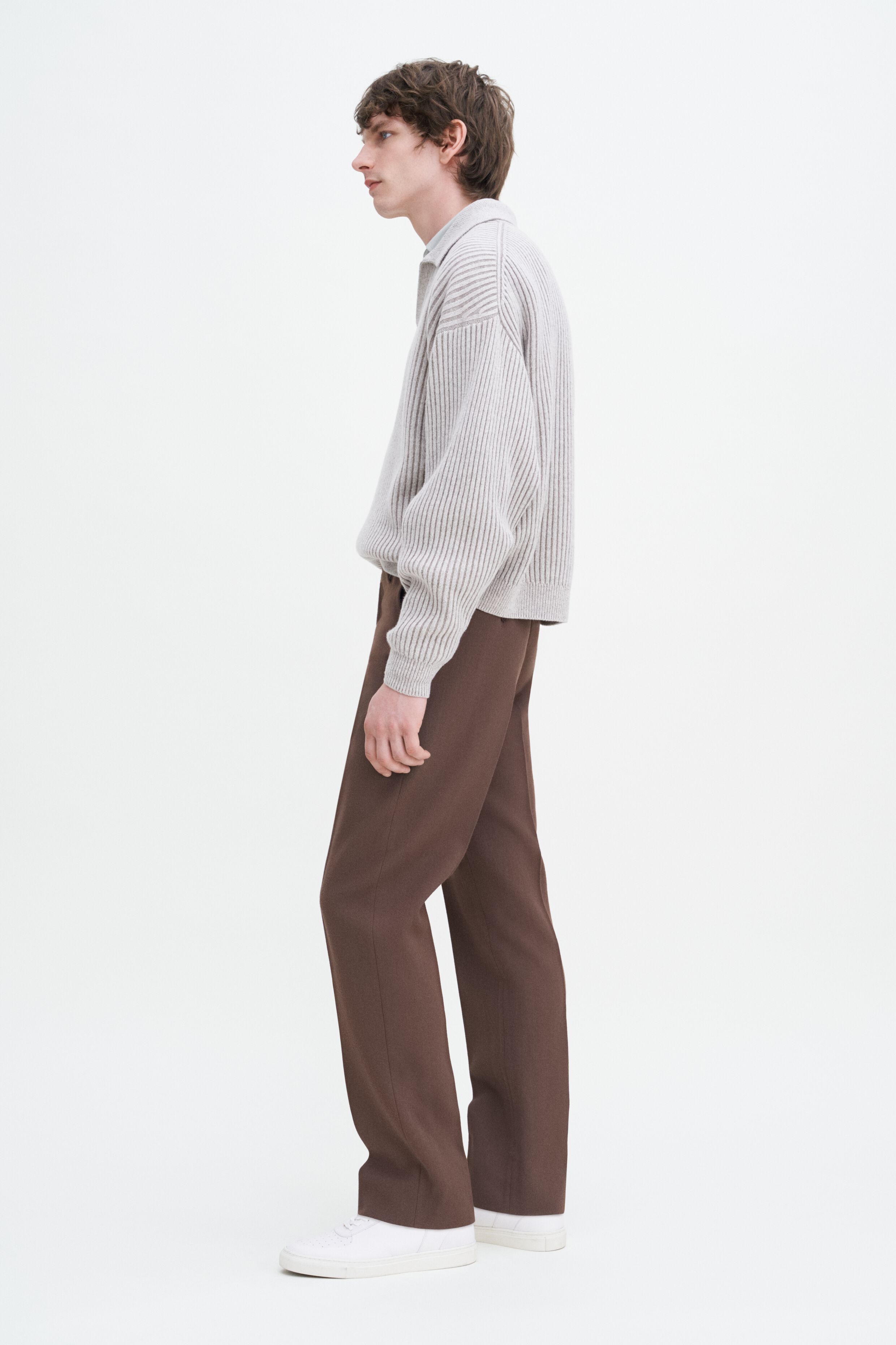 Tailored white trousers 2025