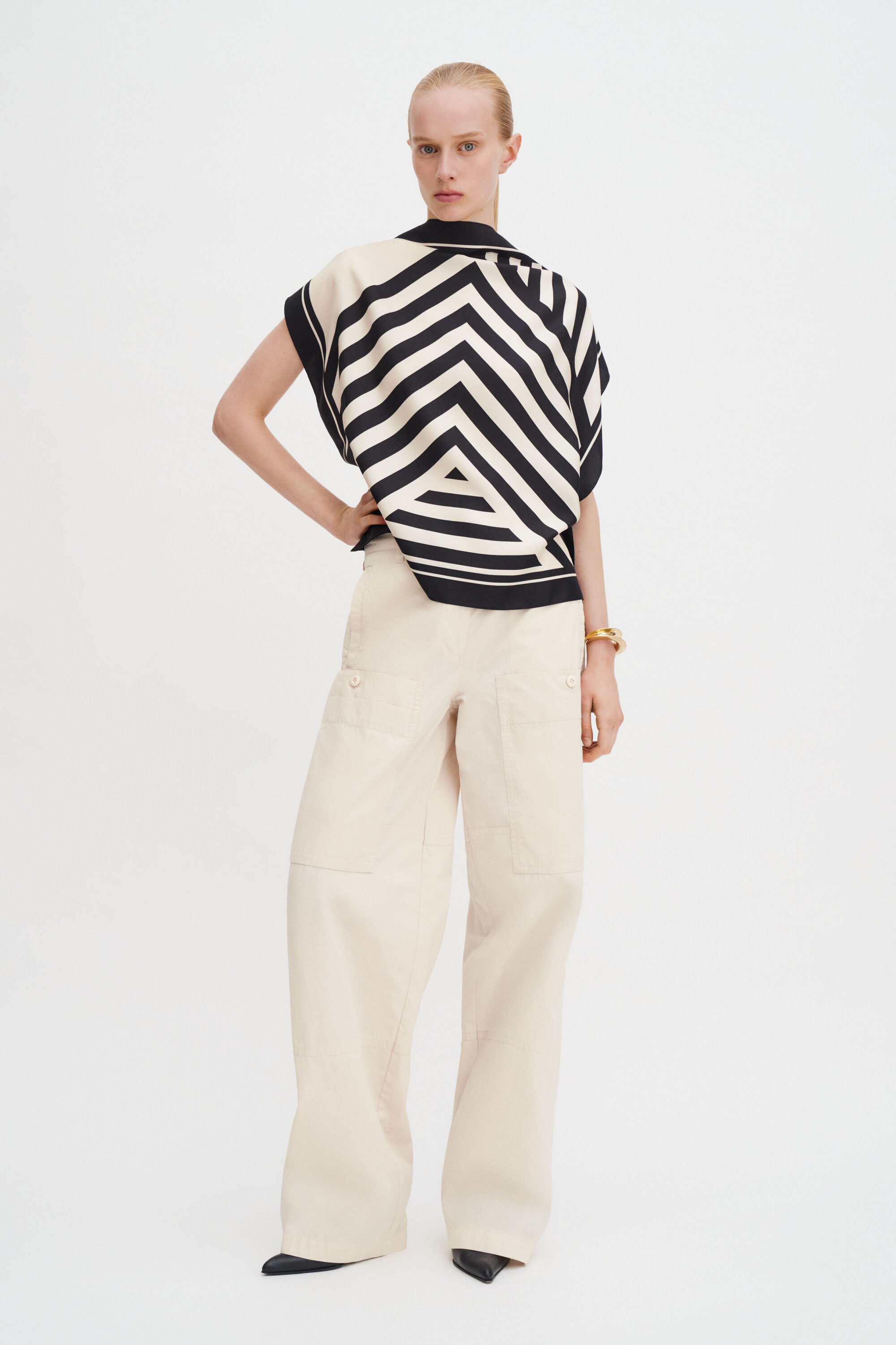 Silk Scarf Top - Black | FILIPPA K